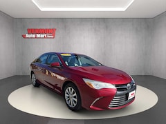 2015 Toyota Camry XLE V6 Sedan