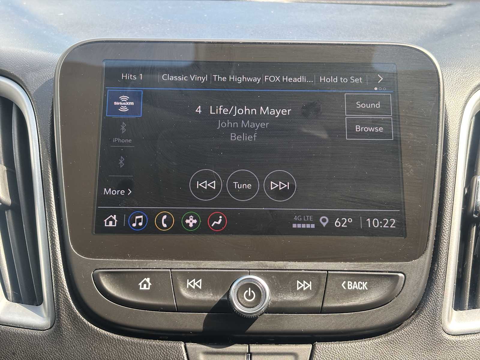 2024 Chevrolet Malibu 1LT - Photo 16