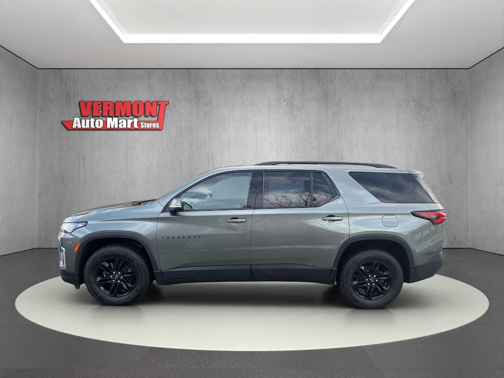 Used 2023 Chevrolet Traverse LT Cloth w/1LT SUV