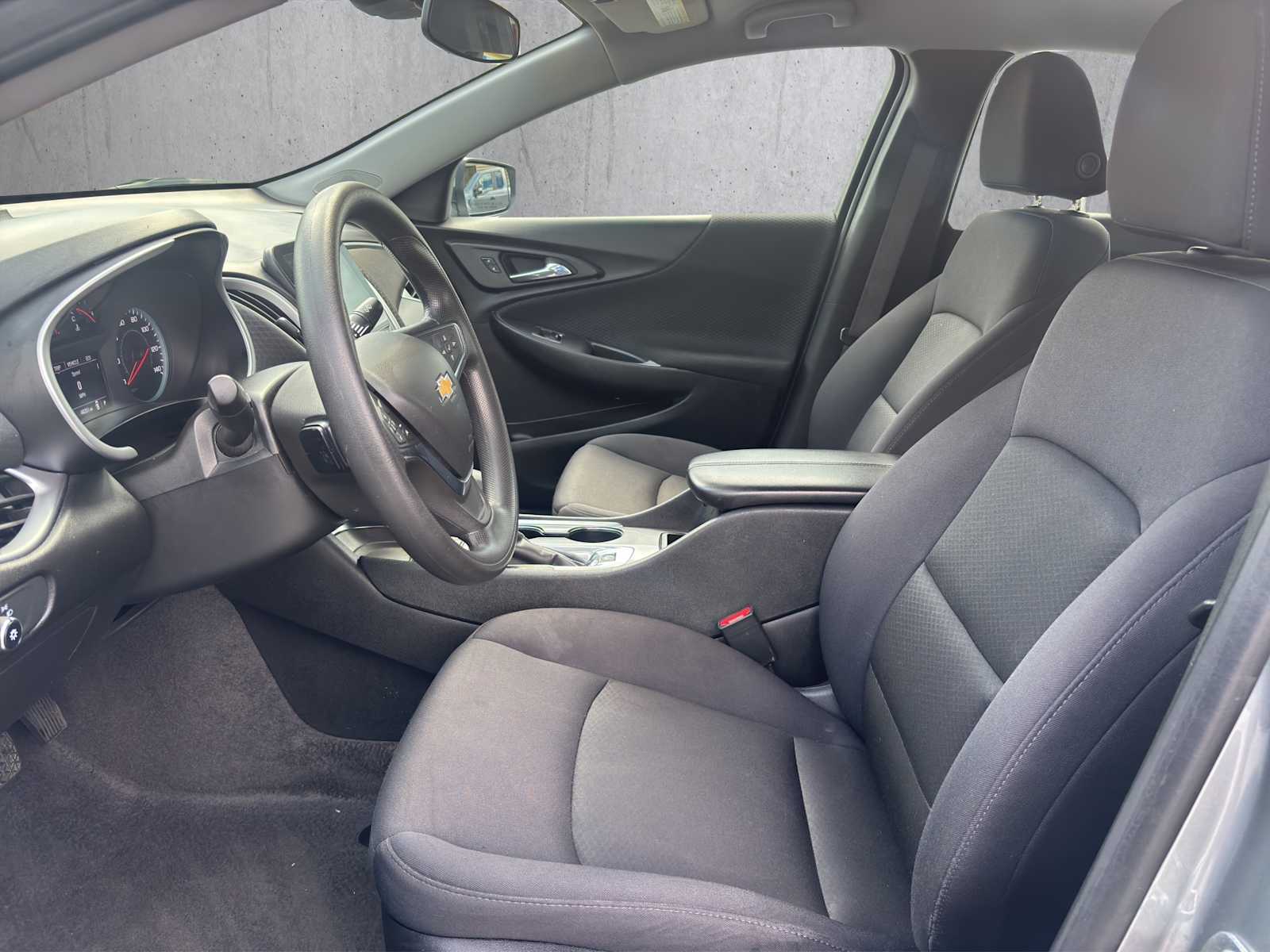 2024 Chevrolet Malibu 1LT - Photo 10