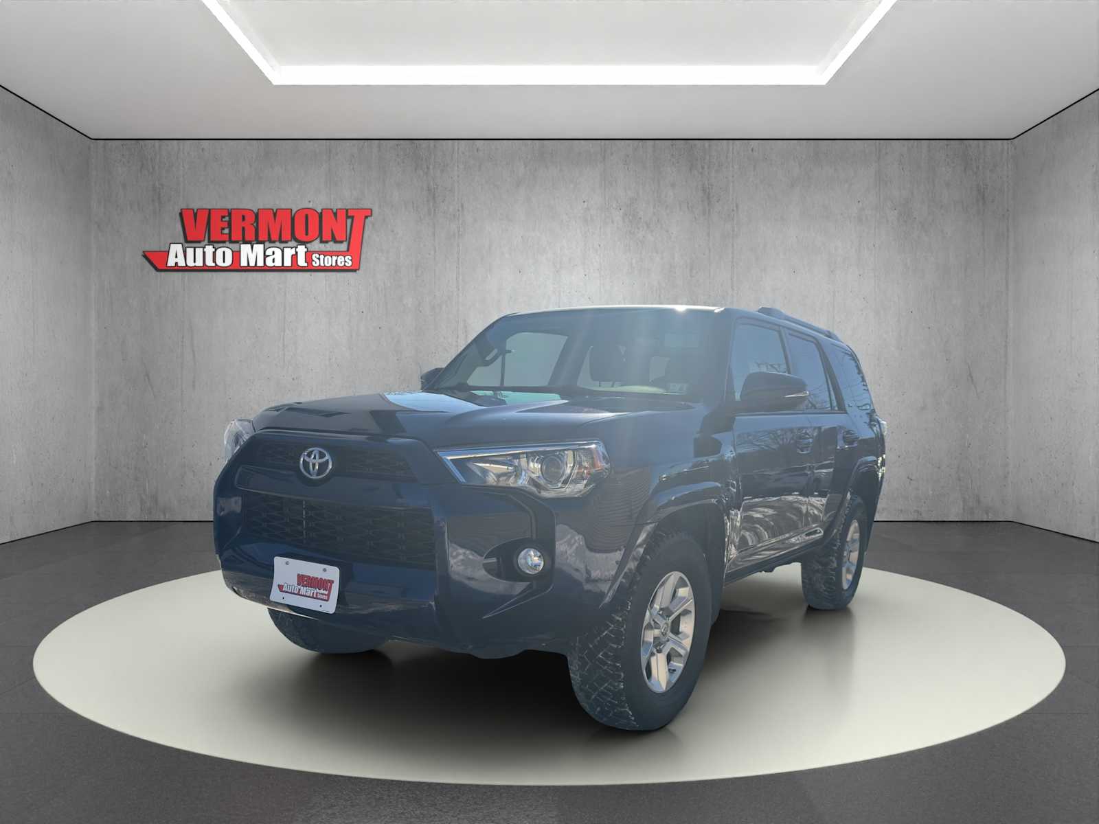 2018 Toyota 4Runner SR5 Premium photo 3