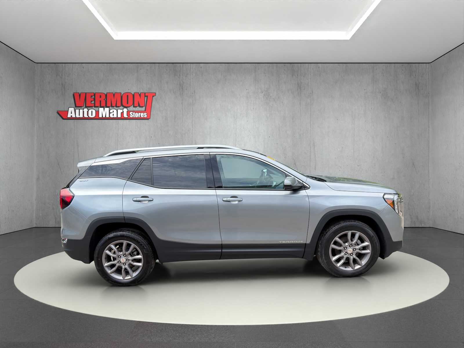 2024 GMC Terrain SLT - Photo 9