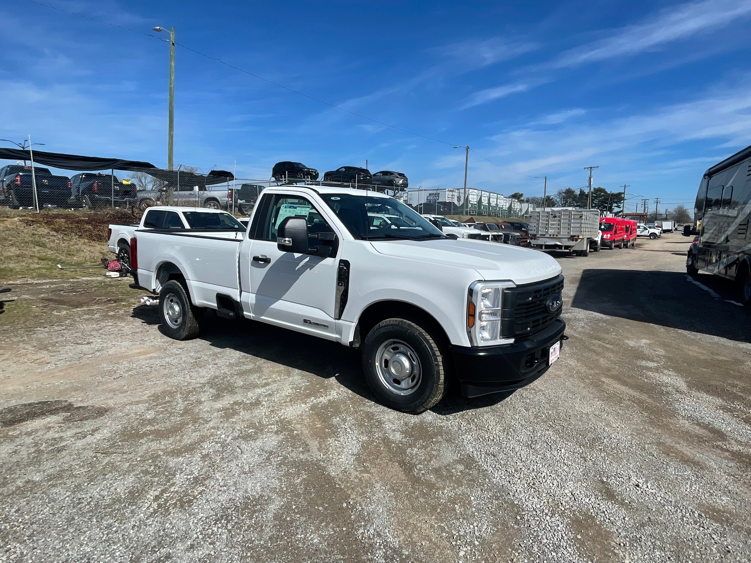 2025 Ford F-250 photo 3