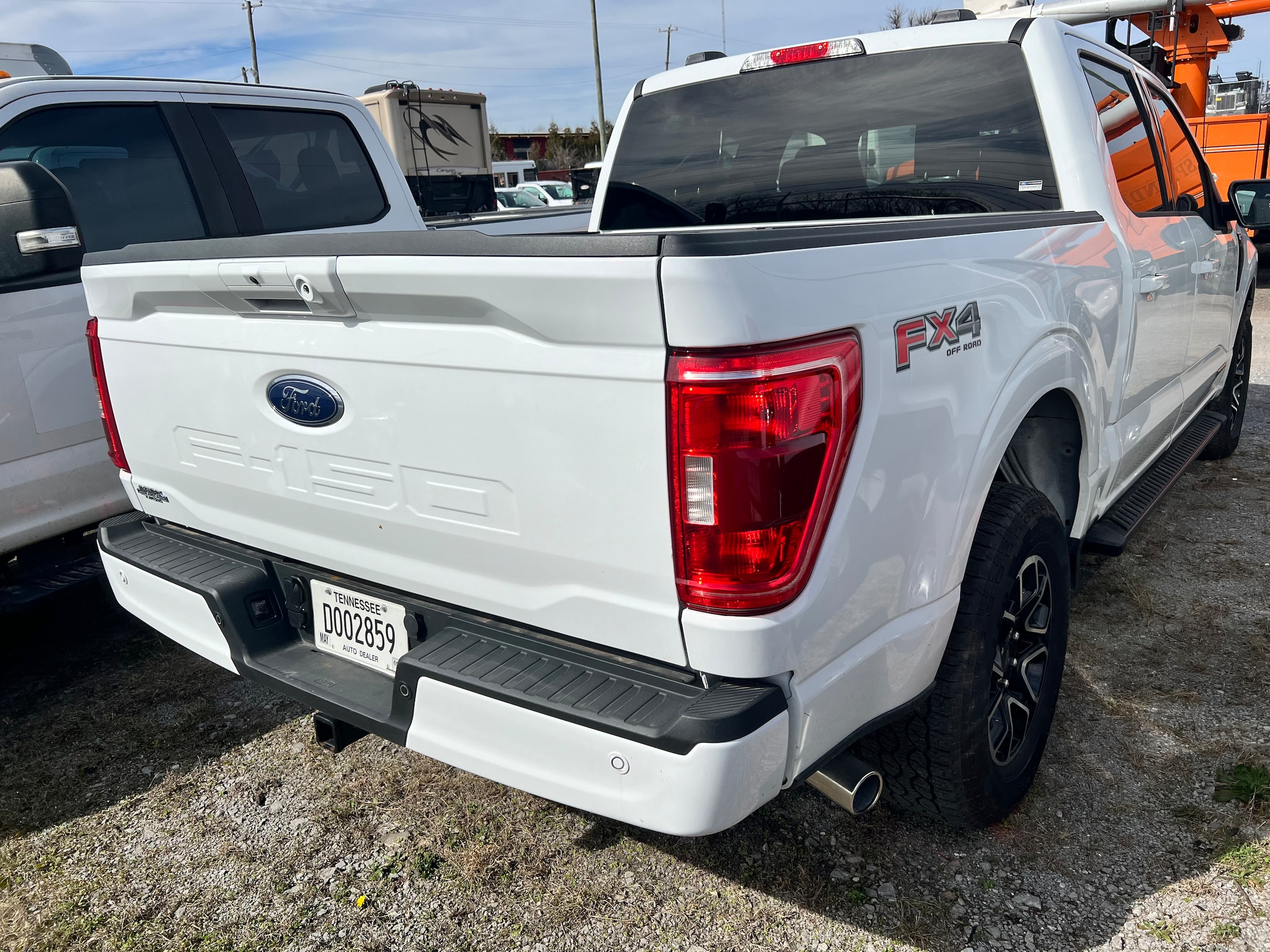 2023 Ford F-150 XLT photo 4