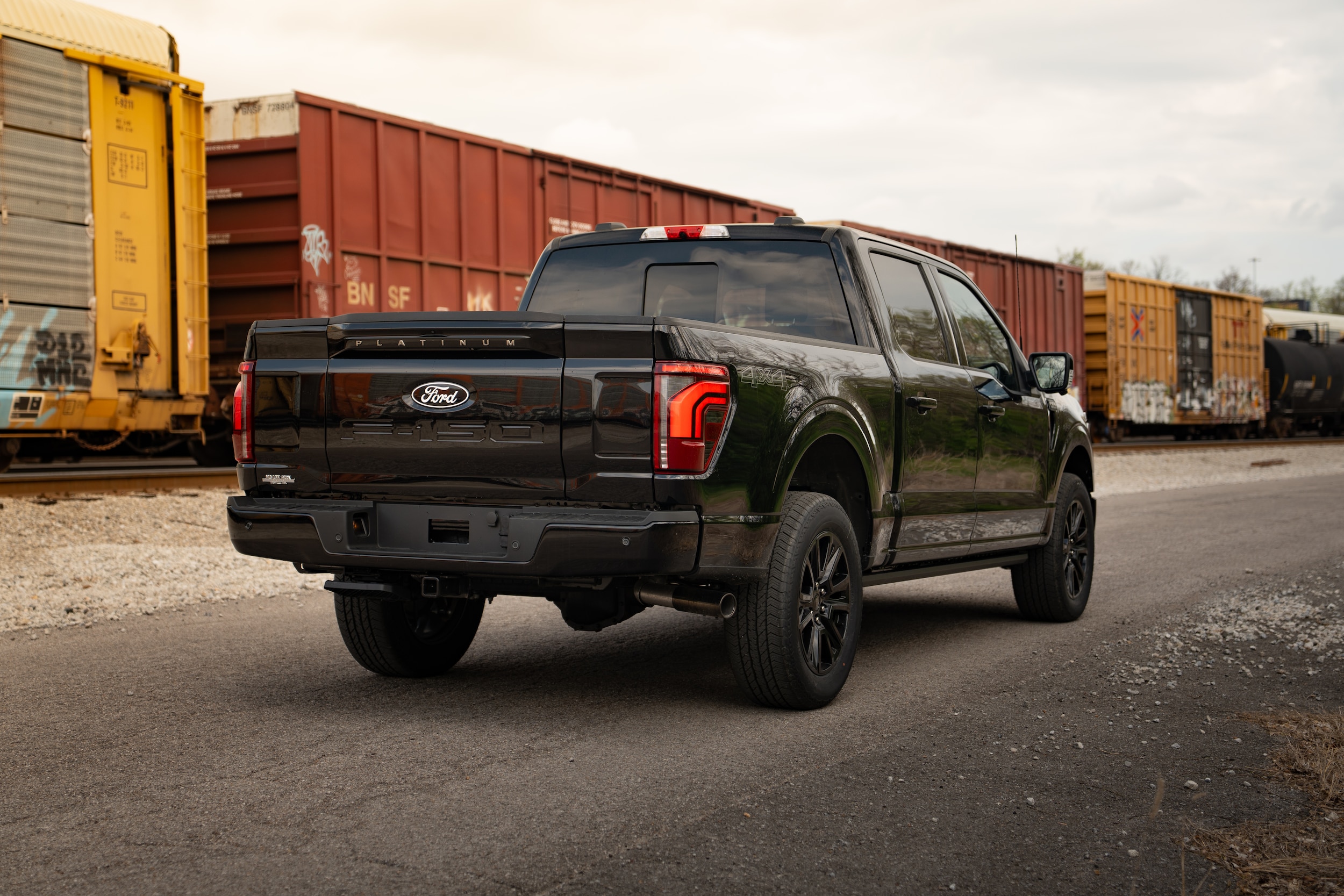2025 Ford F-150 Platinum - Photo 7