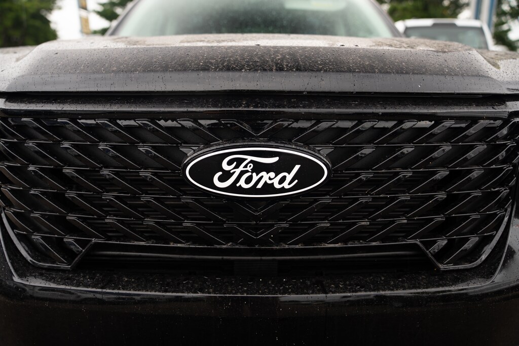 New 2025 Ford Maverick XLT TRUCK