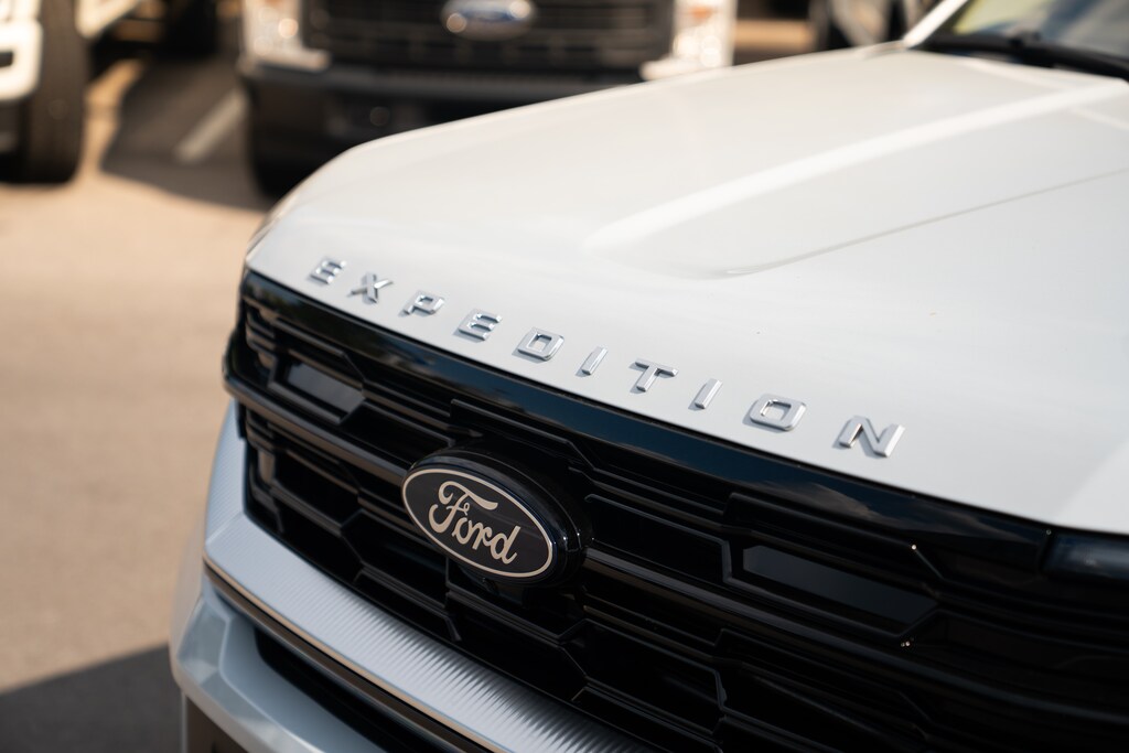 New 2025 Ford Expedition Platinum SUV