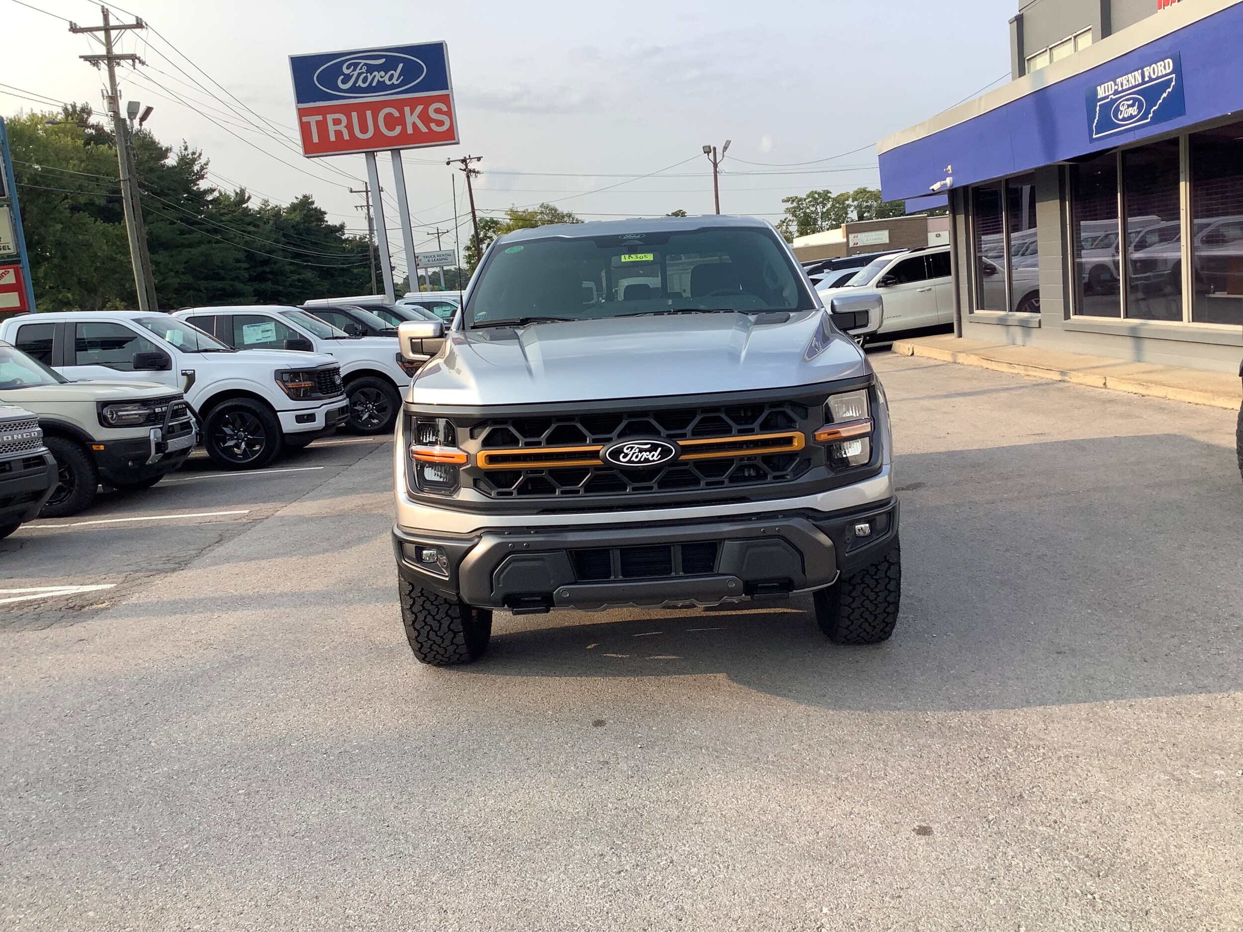 2025 Ford F-150 Tremor photo 2