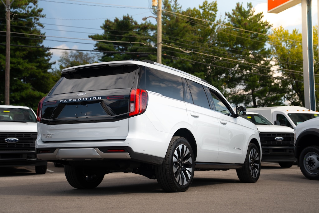 New 2025 Ford Expedition Platinum SUV