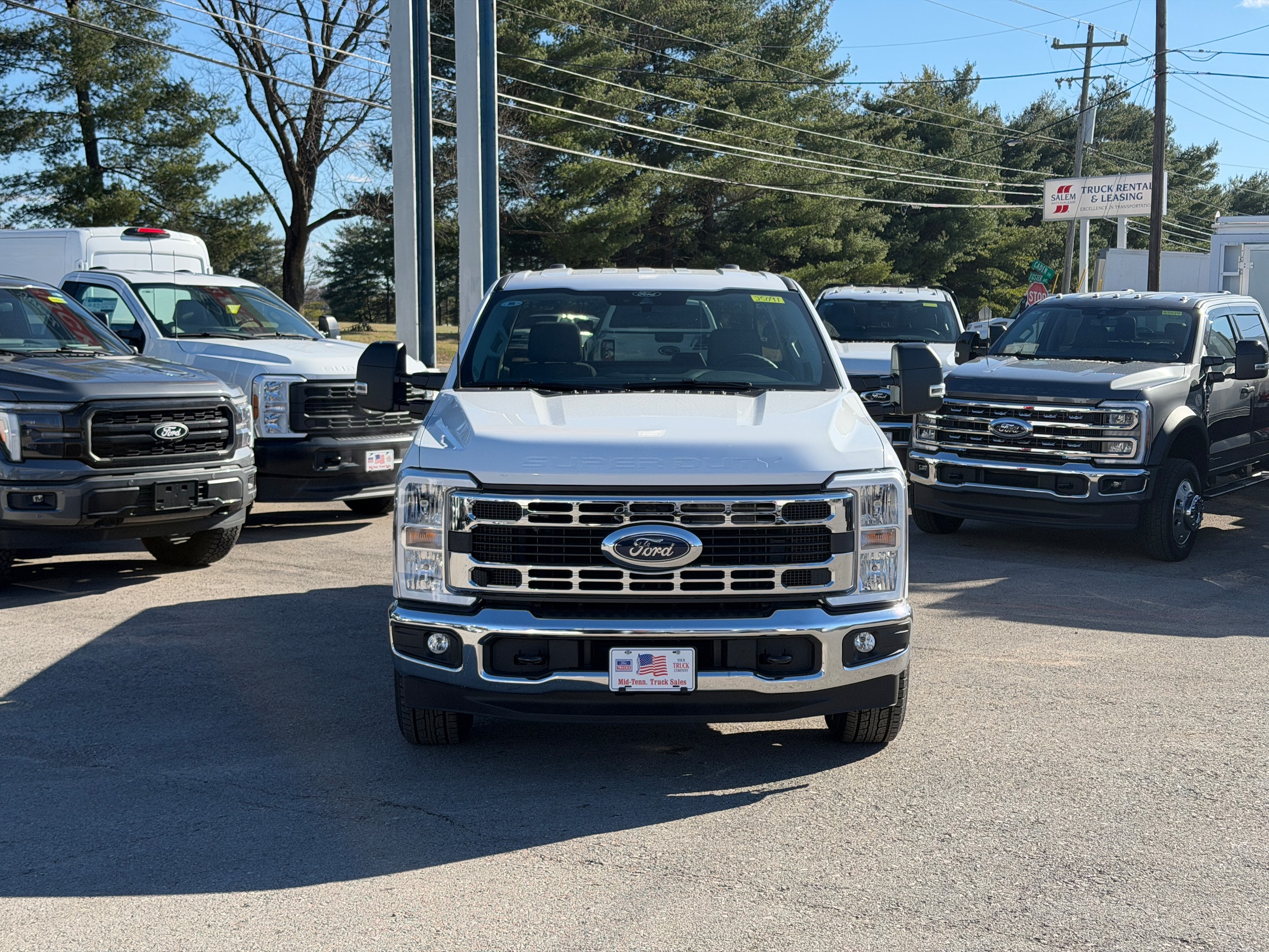 2026 Ford F-350 Super Duty XLT
