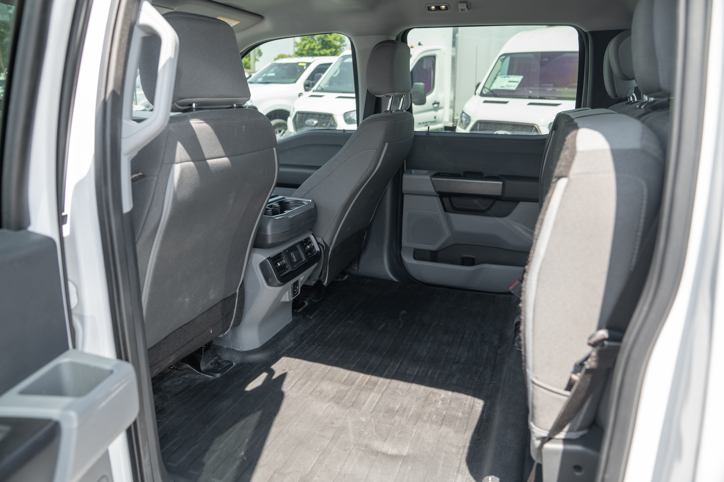 2022 Ford F-150 XL - Photo 11