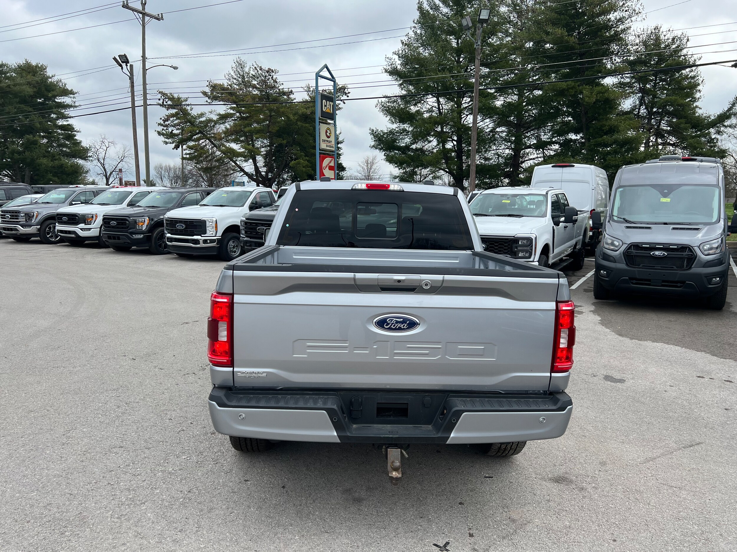 2023 Ford F-150 XLT photo 4