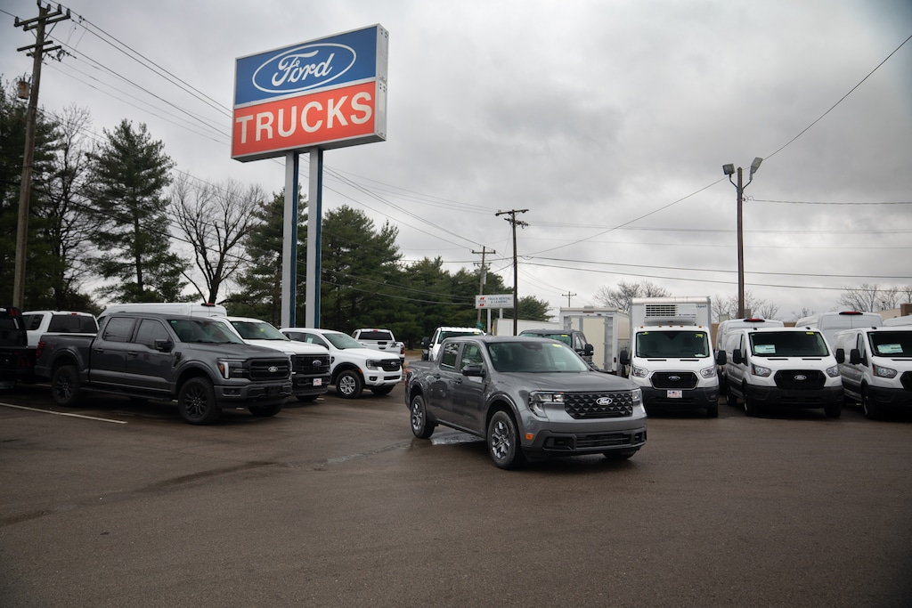 New 2025 Ford Maverick XLT TRUCK