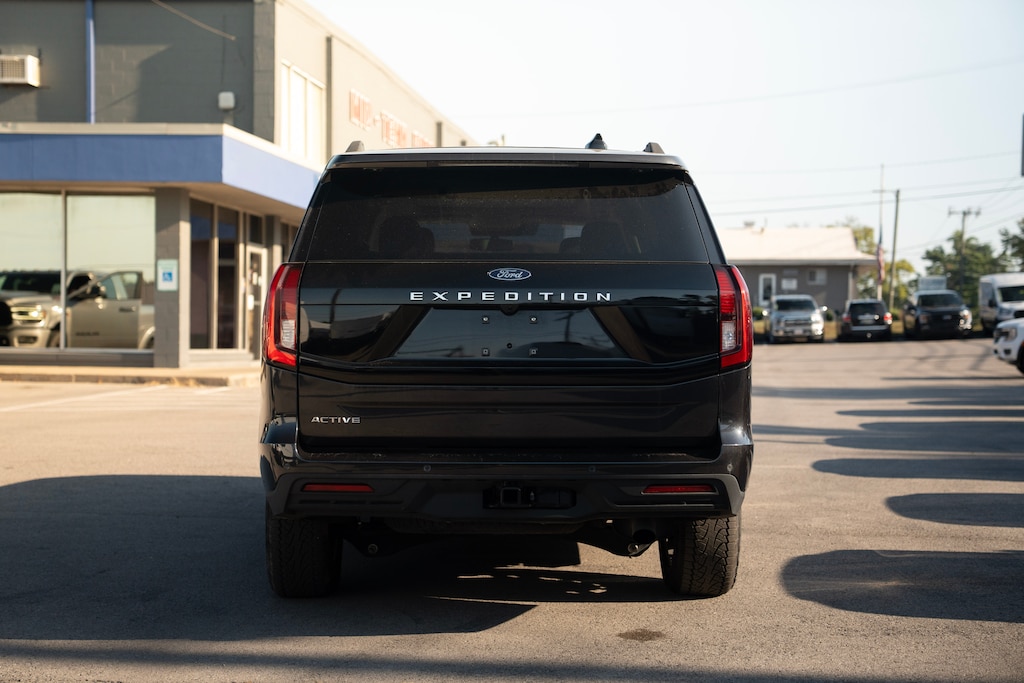 Certified 2025 Ford Expedition Active SUV