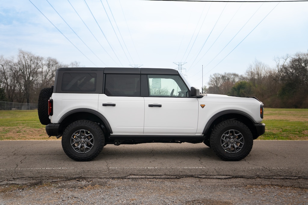 New 2025 Ford Bronco Badlands SUV