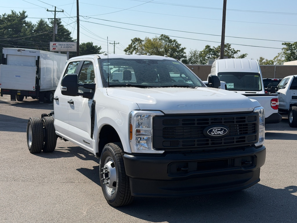 New 2027 Ford Chassis Cab F-350® XL TRUCK