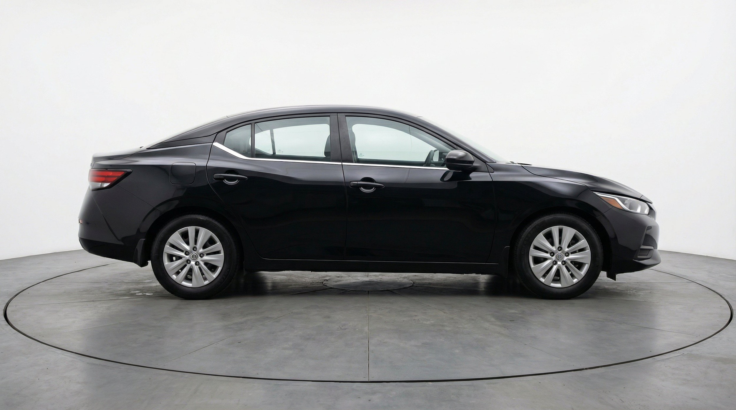 Thumbnail: 2025 Nissan Sentra - 11