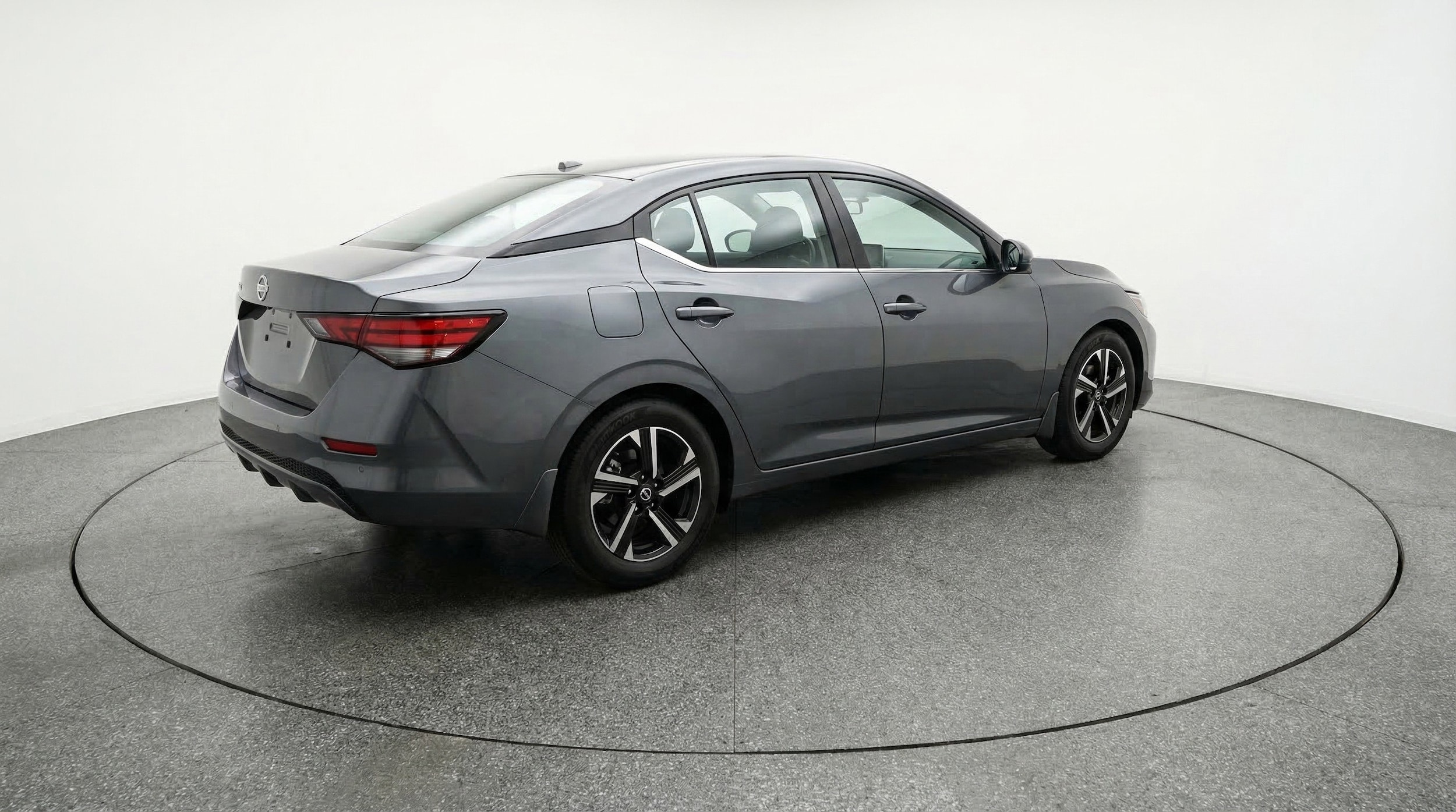 Thumbnail: 2025 Nissan Sentra - 9