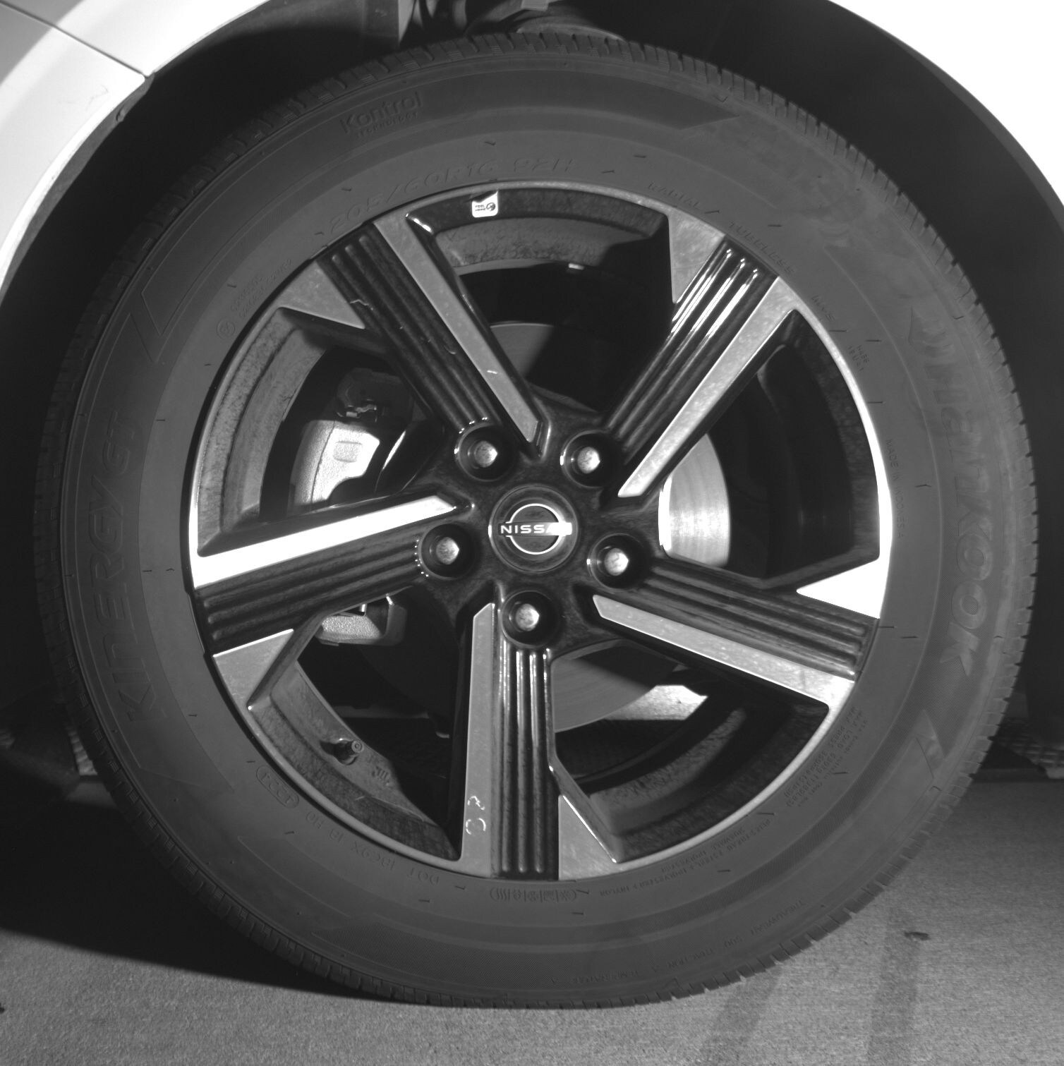 Thumbnail: 2025 Nissan Sentra - 9