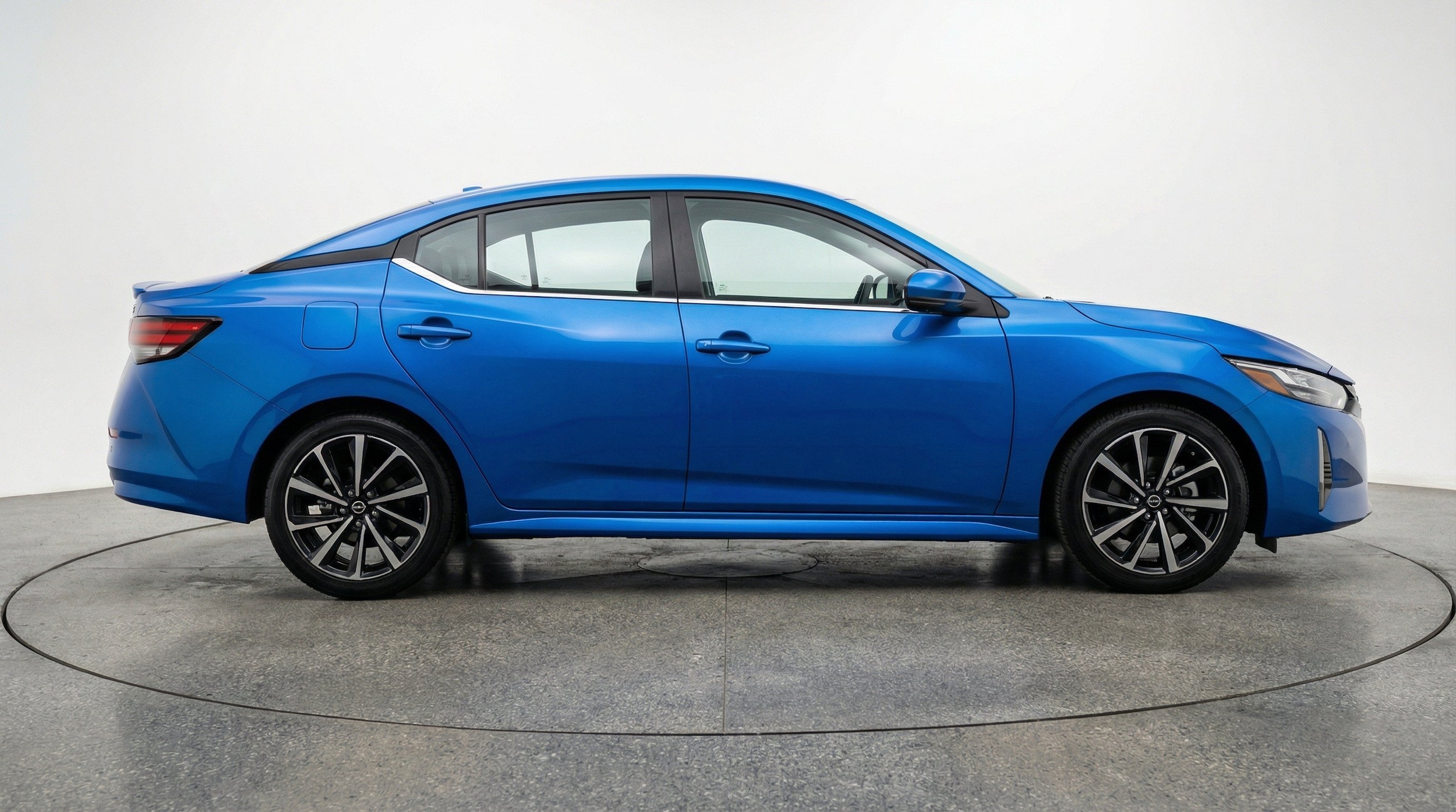 Thumbnail: 2025 Nissan Sentra - 10