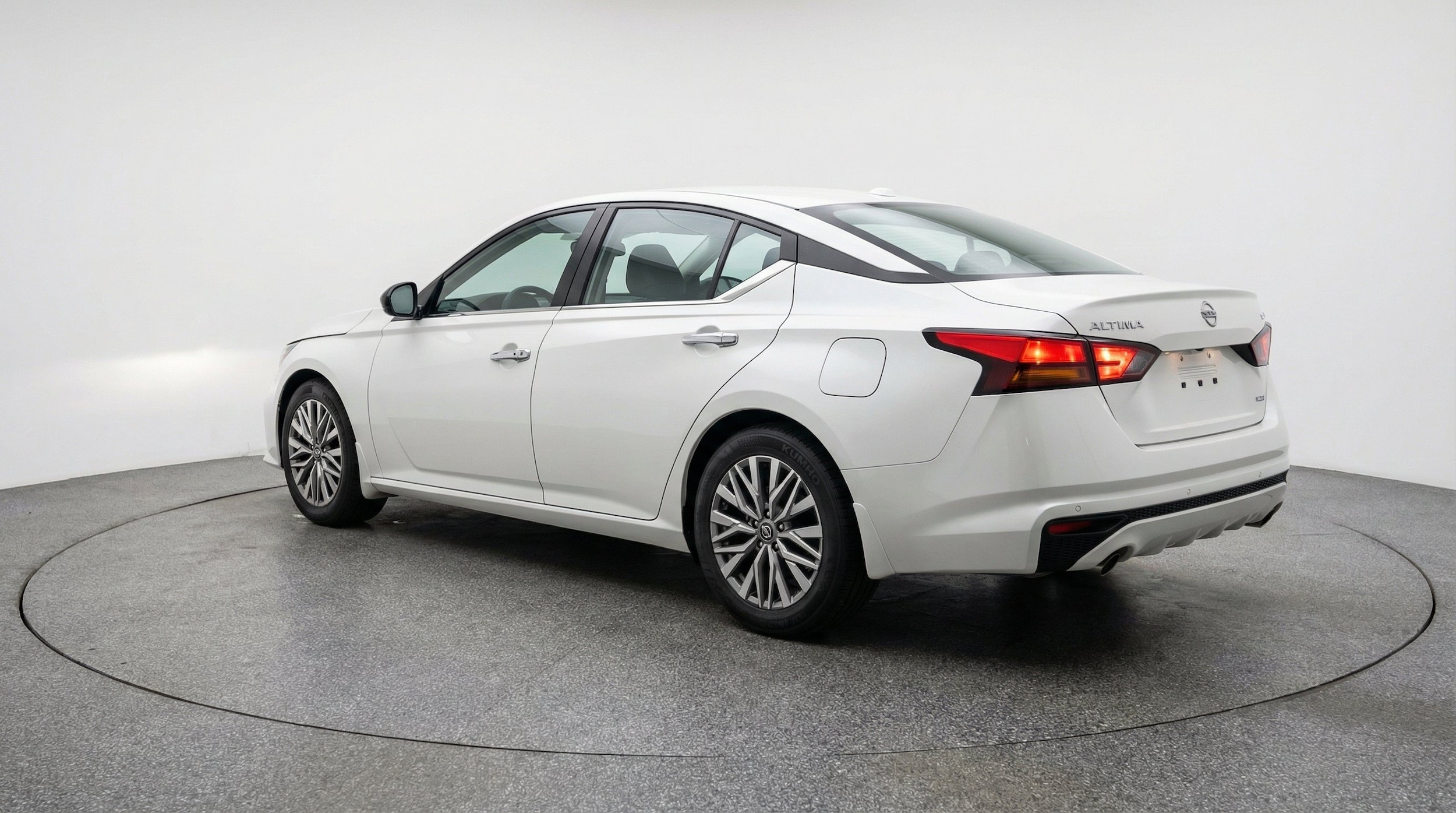 Thumbnail: 2025 Nissan Altima - 6