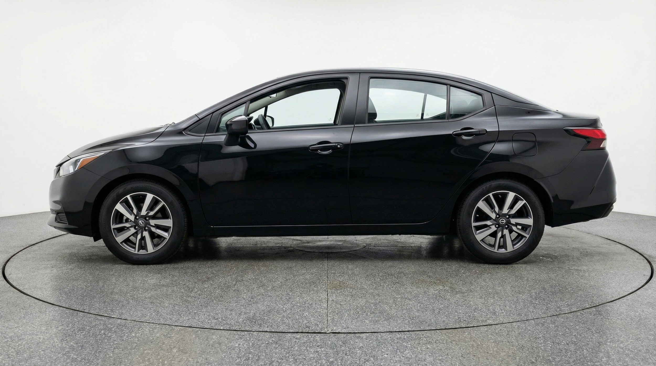 Thumbnail: 2025 Nissan Versa - 5