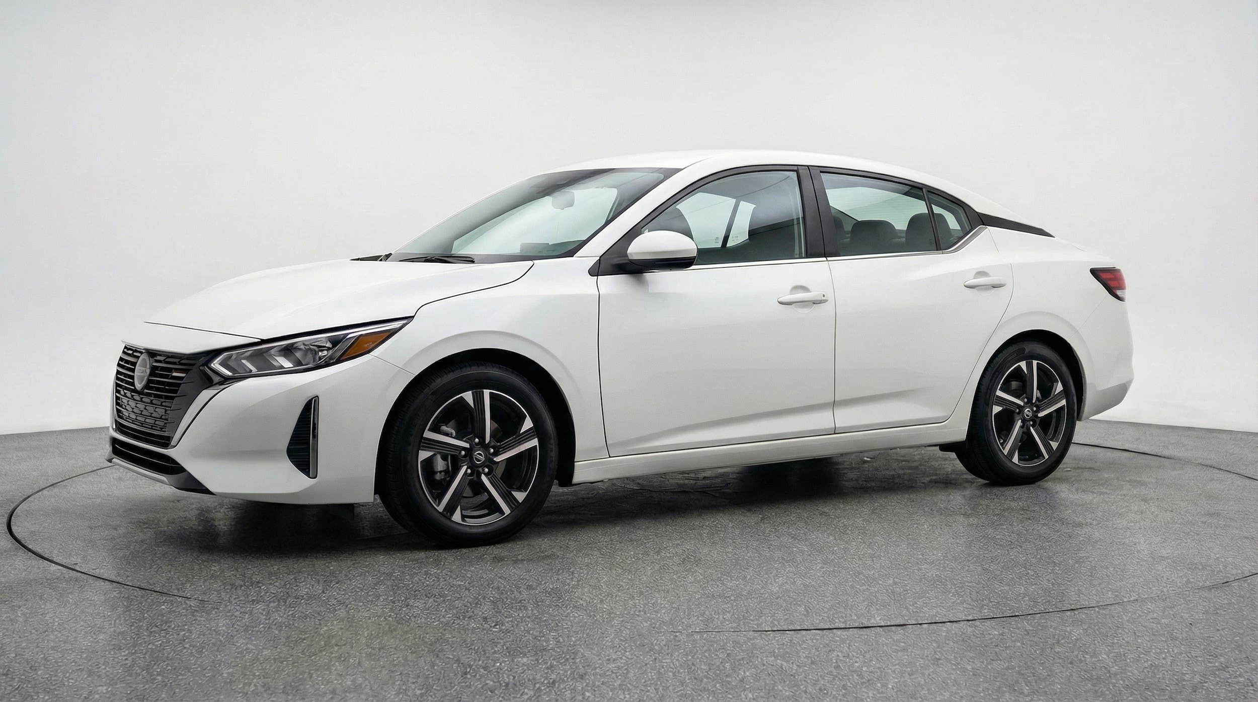 Thumbnail: 2025 Nissan Sentra - 3