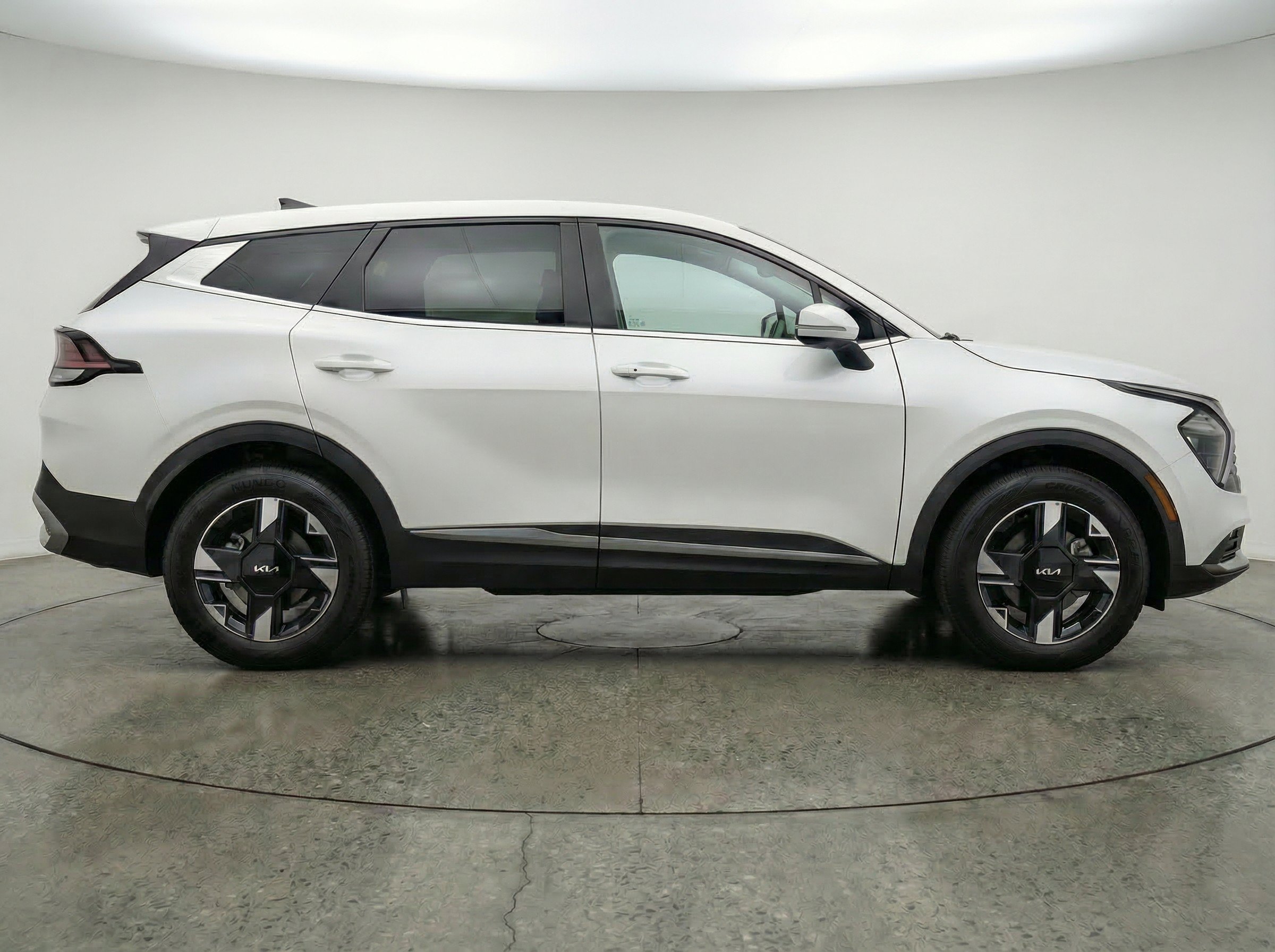 Thumbnail: 2026 Kia Sportage - 11