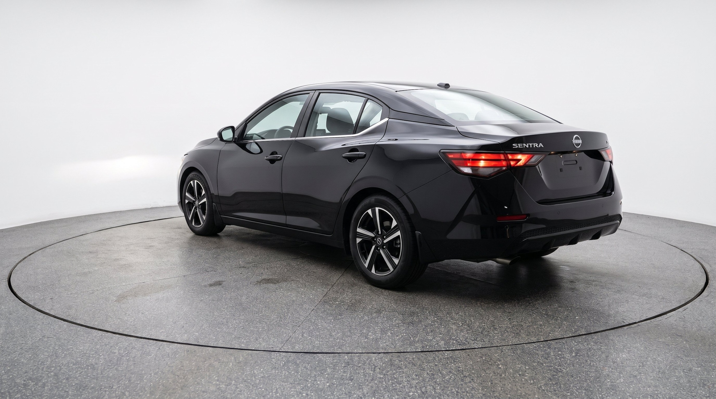 Thumbnail: 2025 Nissan Sentra - 6