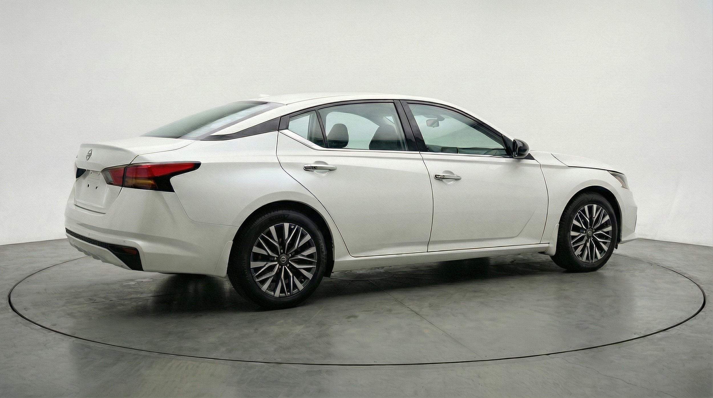 Thumbnail: 2025 Nissan Altima - 7