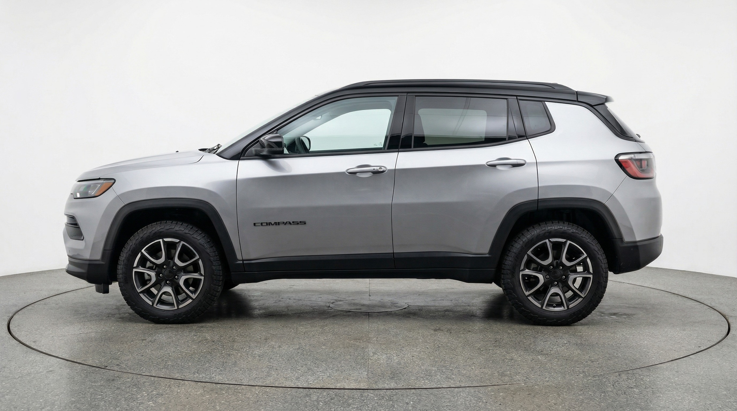 Thumbnail: 2025 Jeep Compass - 4