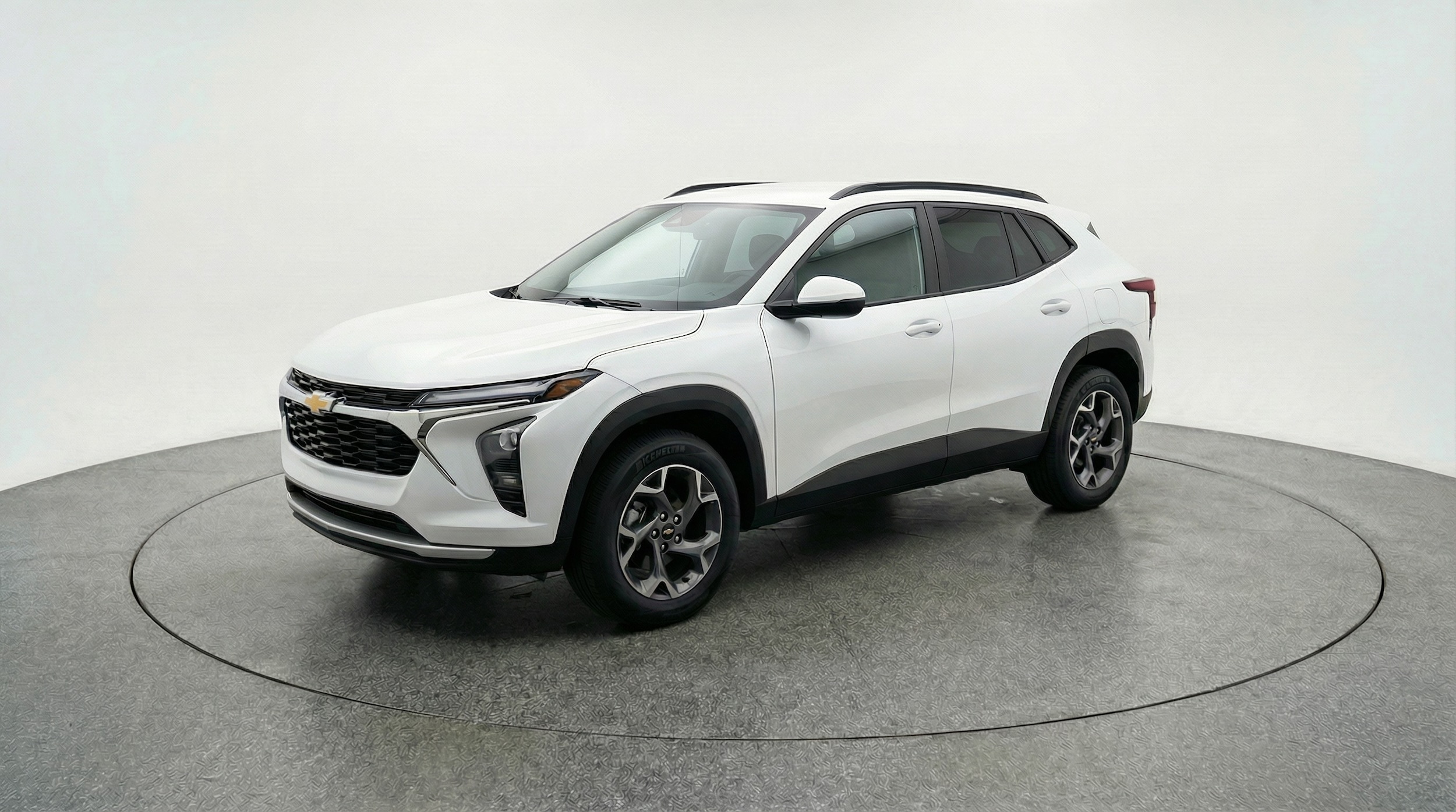 Thumbnail: 2025 Chevrolet Trax - 3