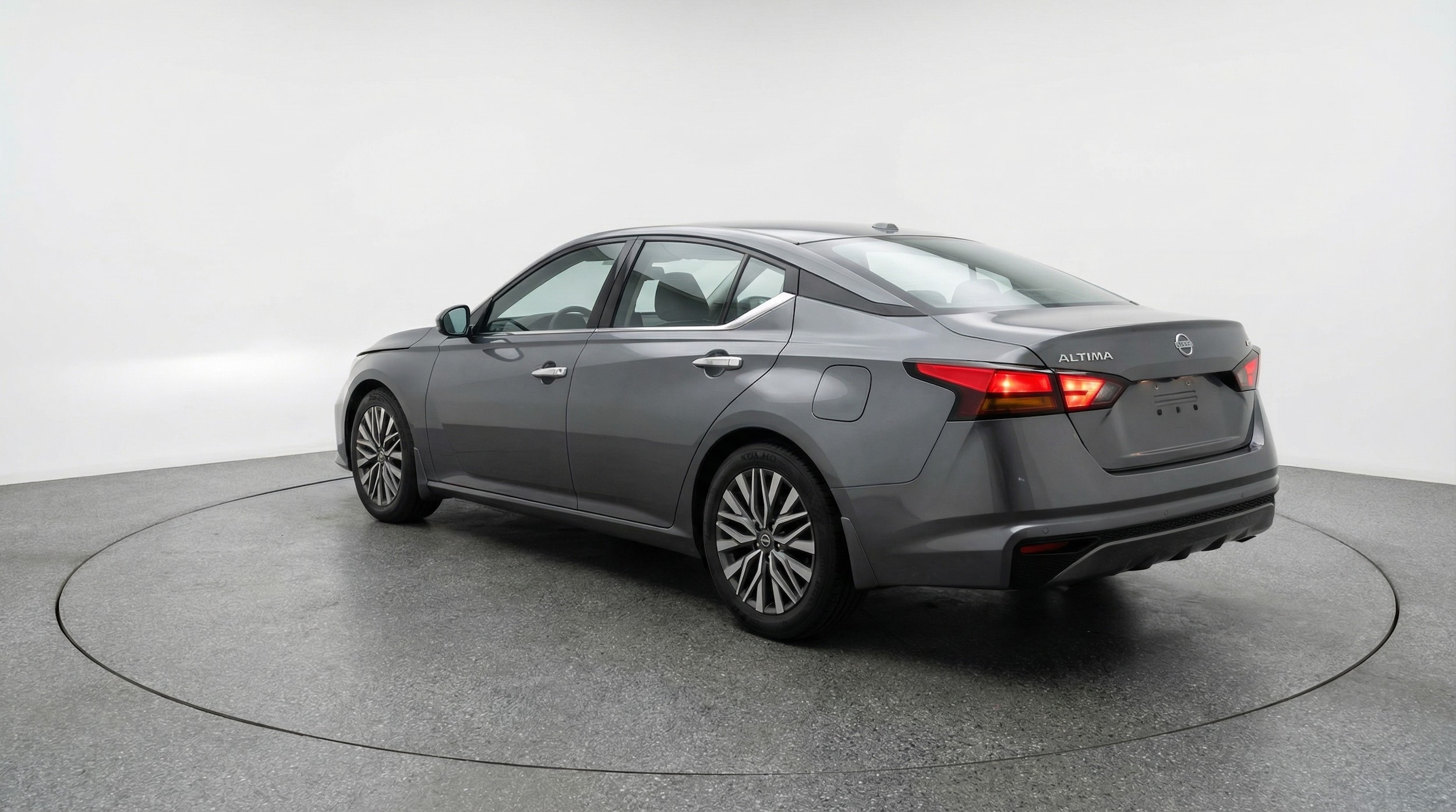 Thumbnail: 2025 Nissan Altima - 5