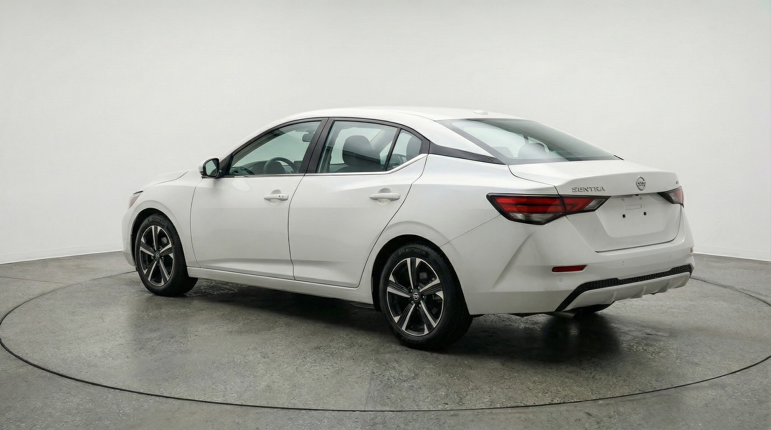 Thumbnail: 2025 Nissan Sentra - 5