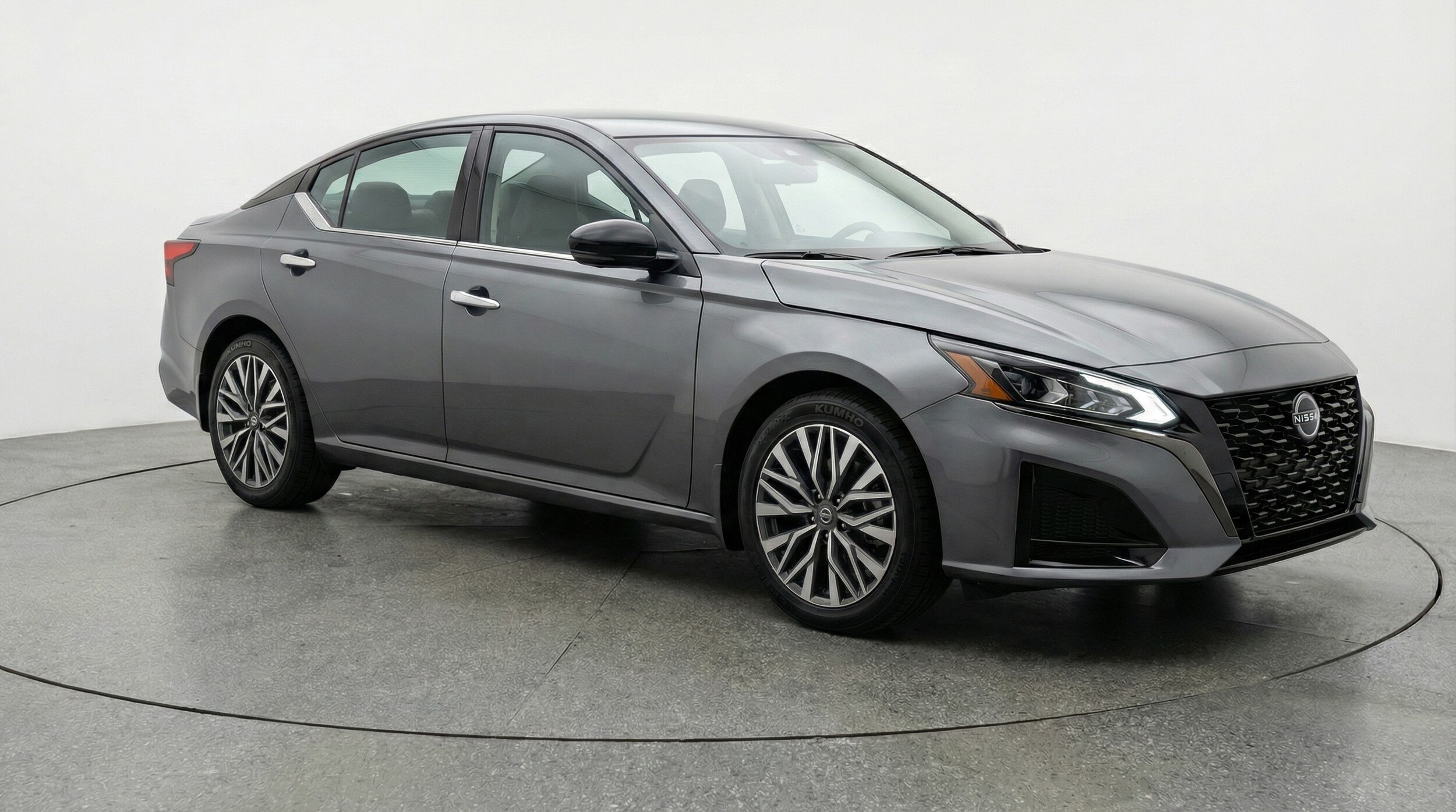 Thumbnail: 2025 Nissan Altima - 1