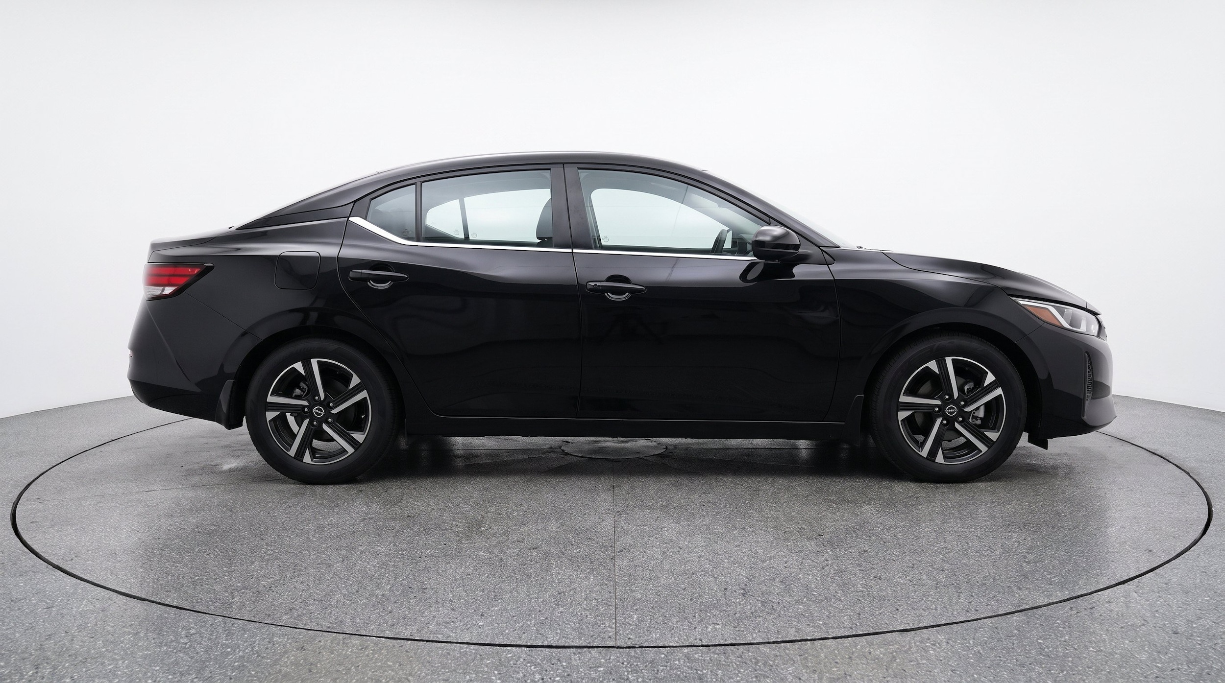 Thumbnail: 2025 Nissan Sentra - 11