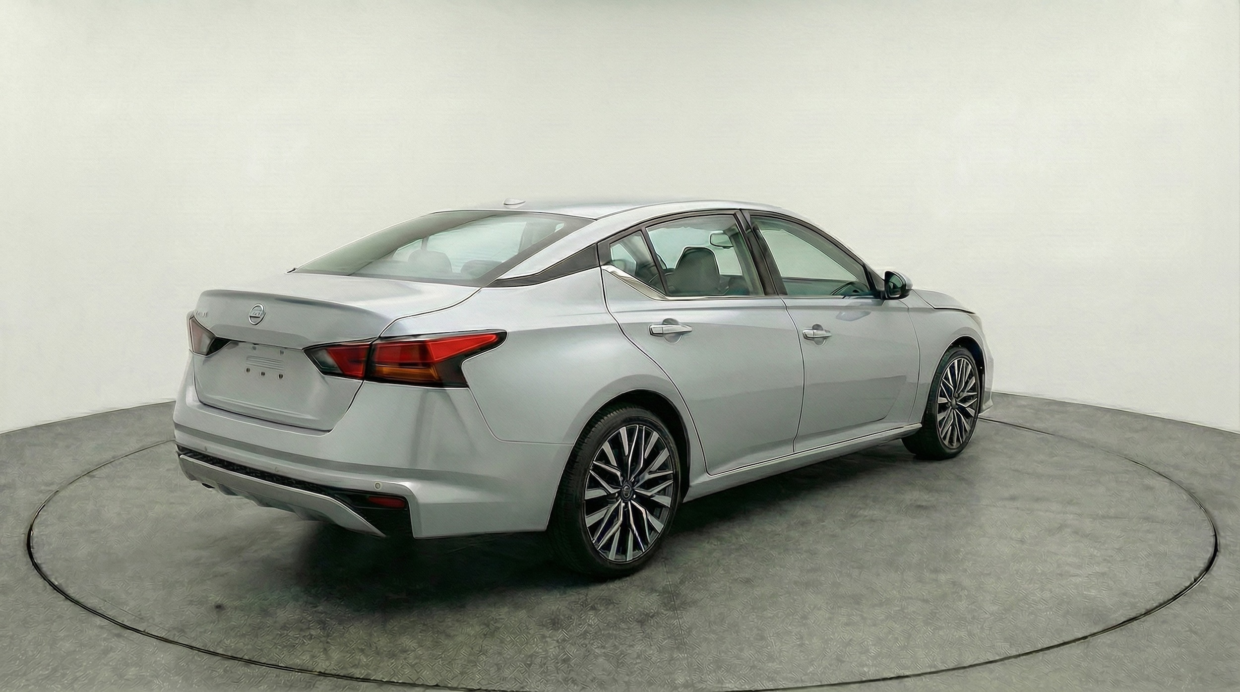 Thumbnail: 2025 Nissan Altima - 7