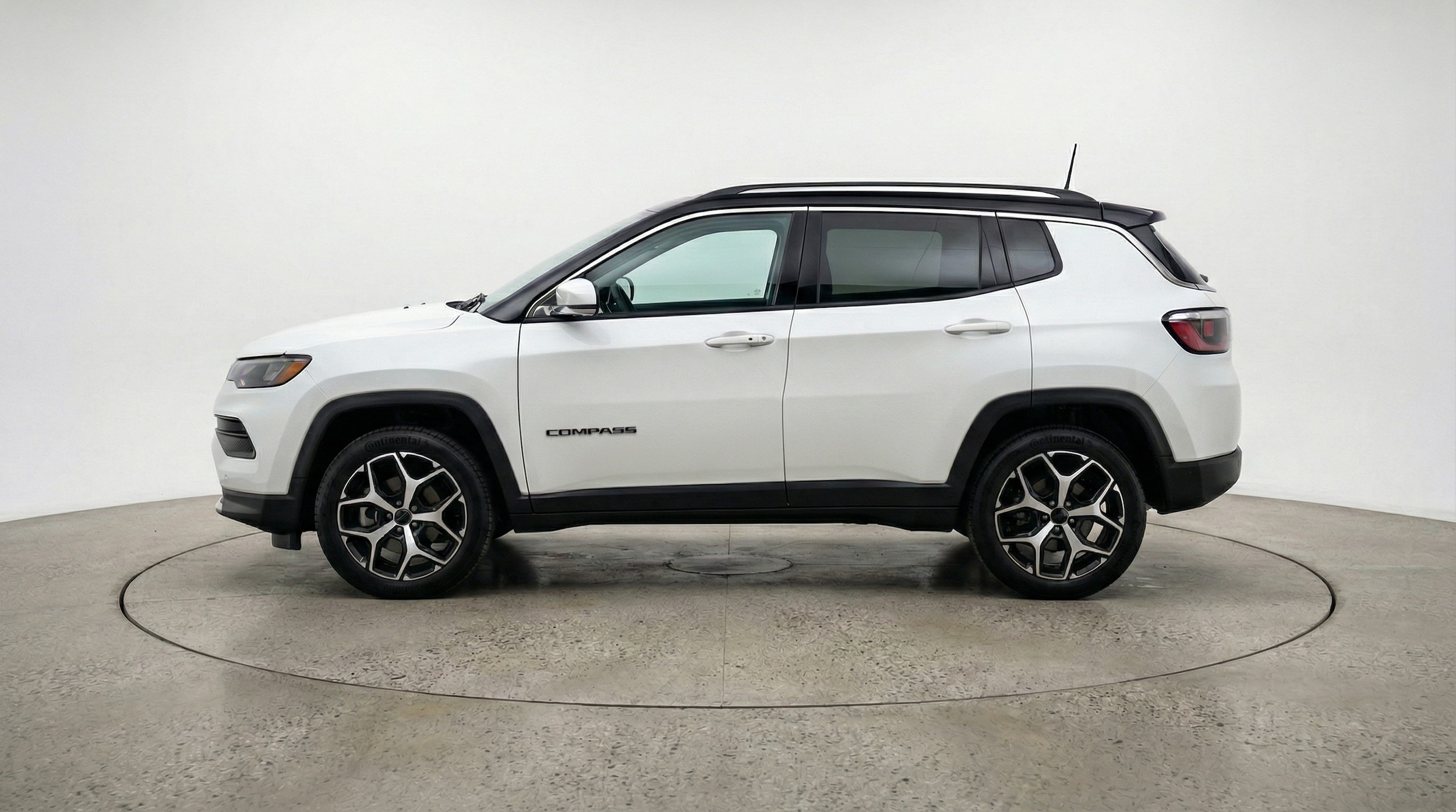 Thumbnail: 2025 Jeep Compass - 4