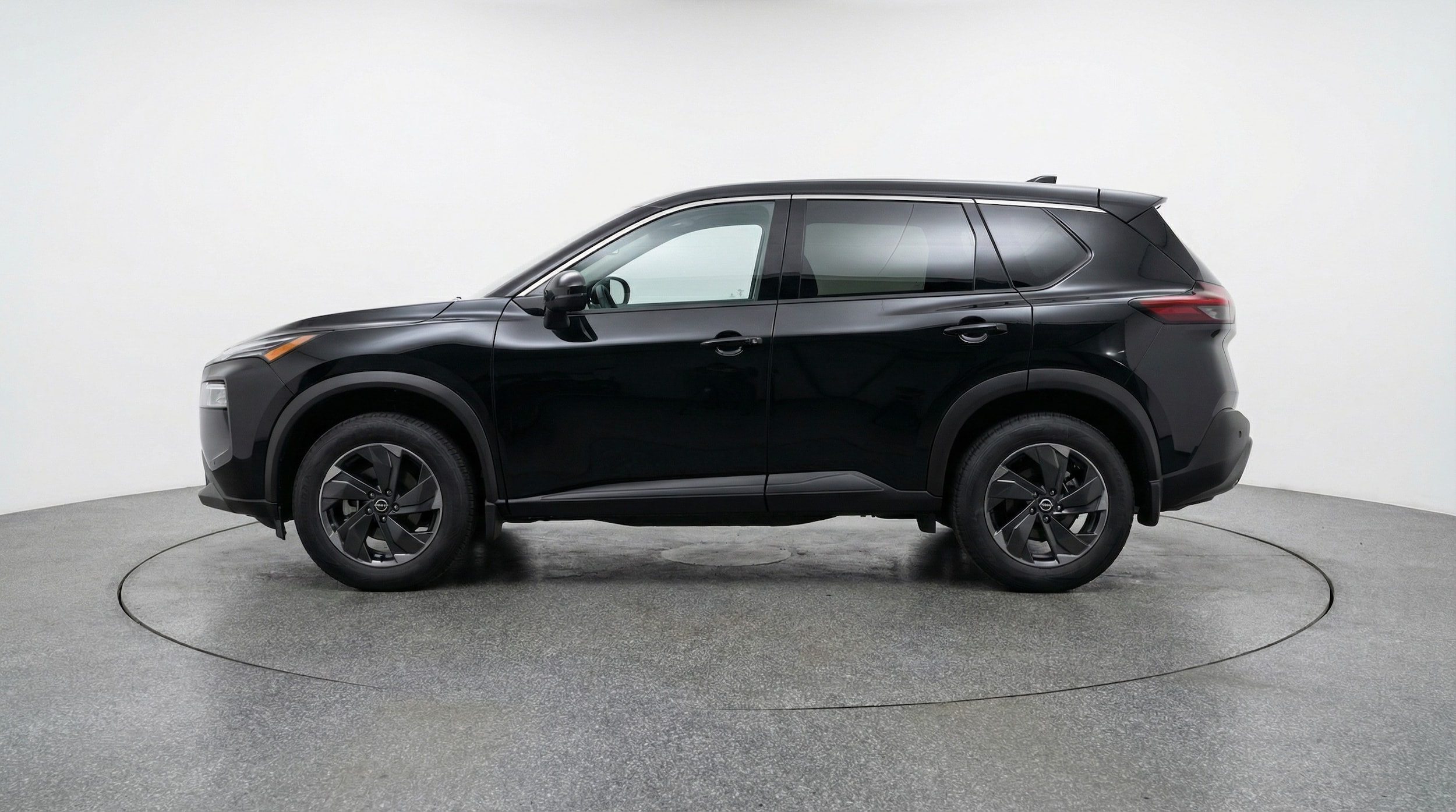 Thumbnail: 2025 Nissan Rogue - 4