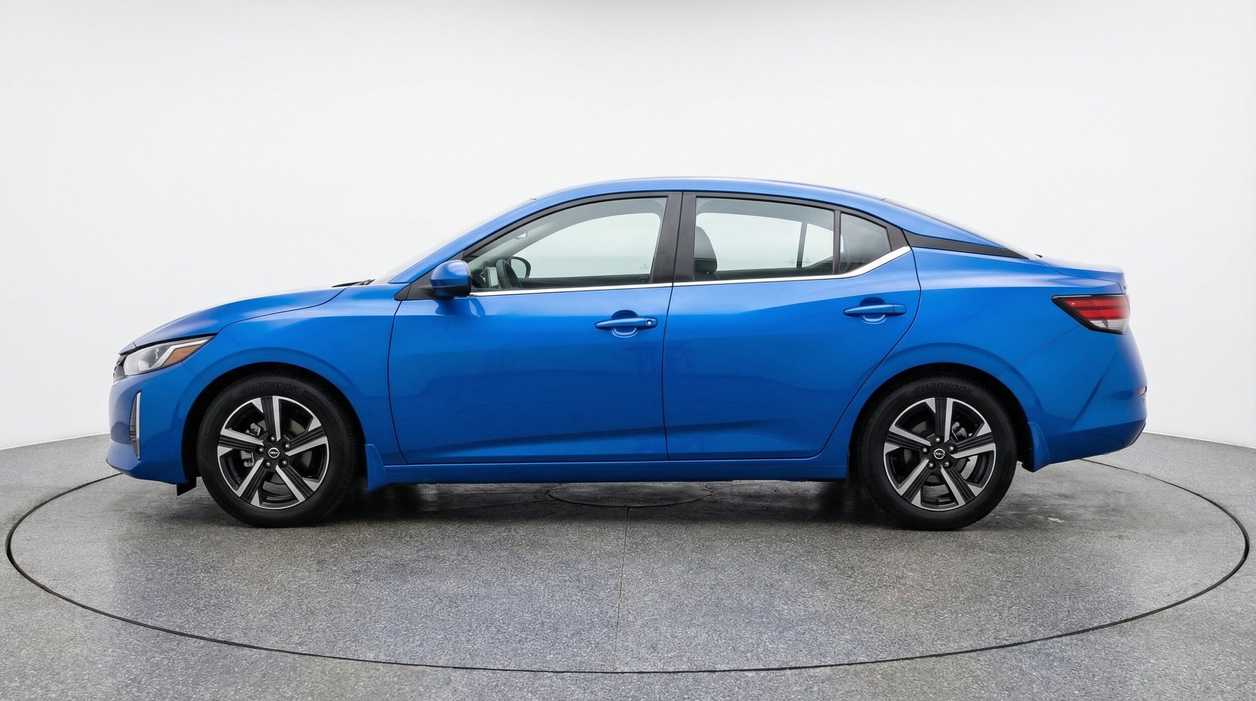 Thumbnail: 2025 Nissan Sentra - 5