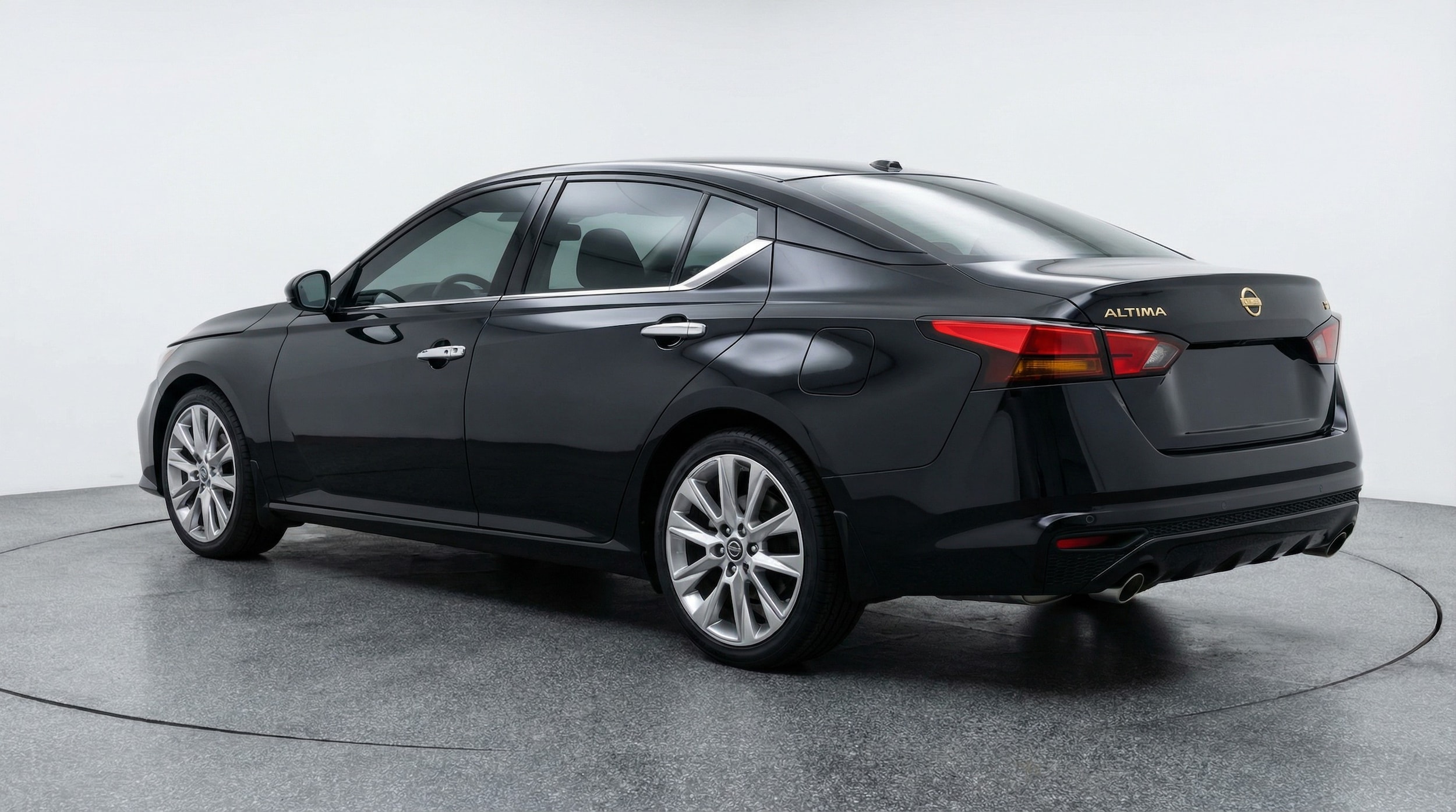 Thumbnail: 2025 Nissan Altima - 5