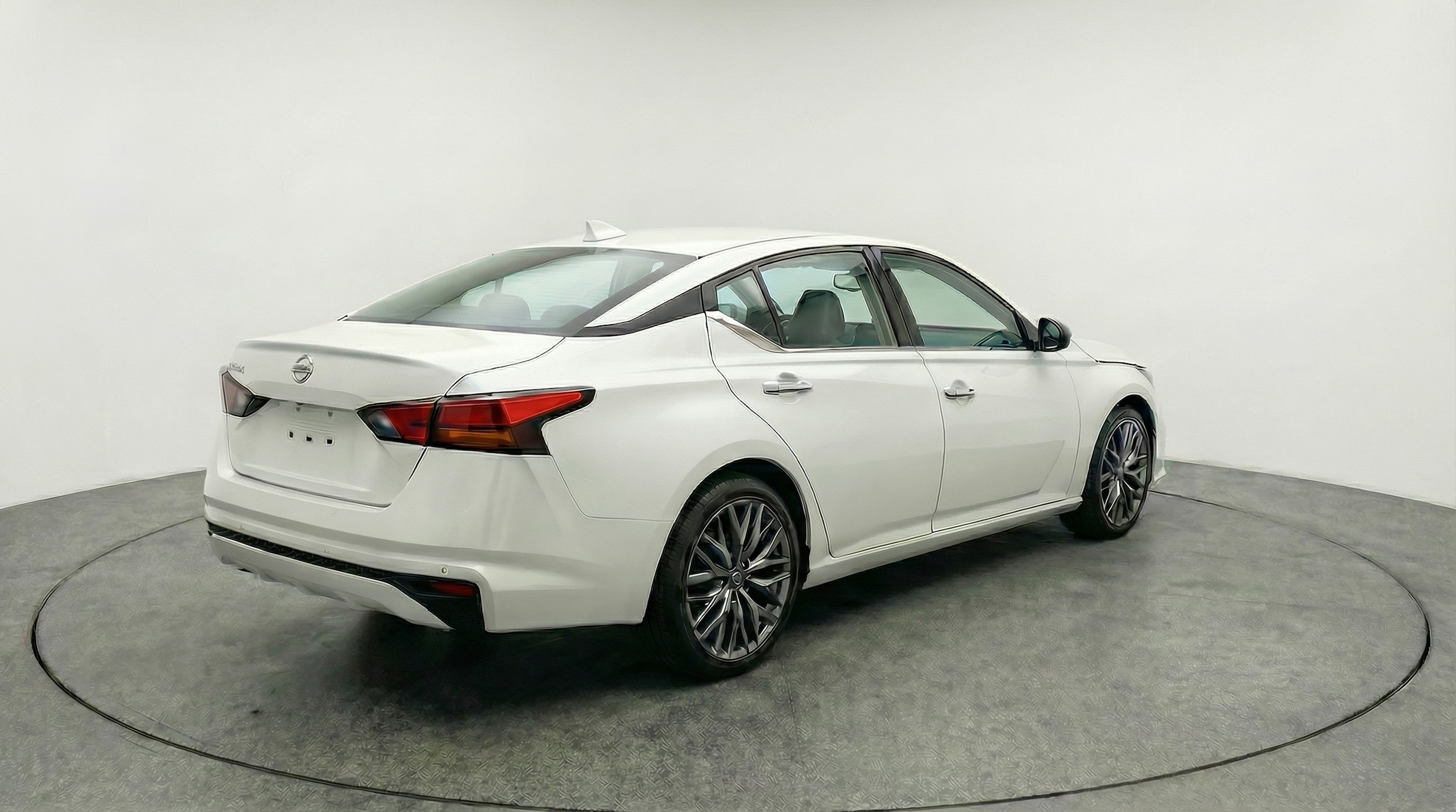 Thumbnail: 2025 Nissan Altima - 7