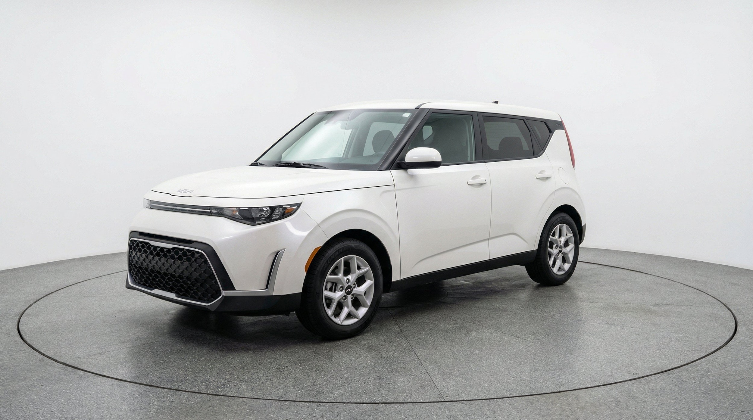 Thumbnail: 2025 Kia Soul - 3