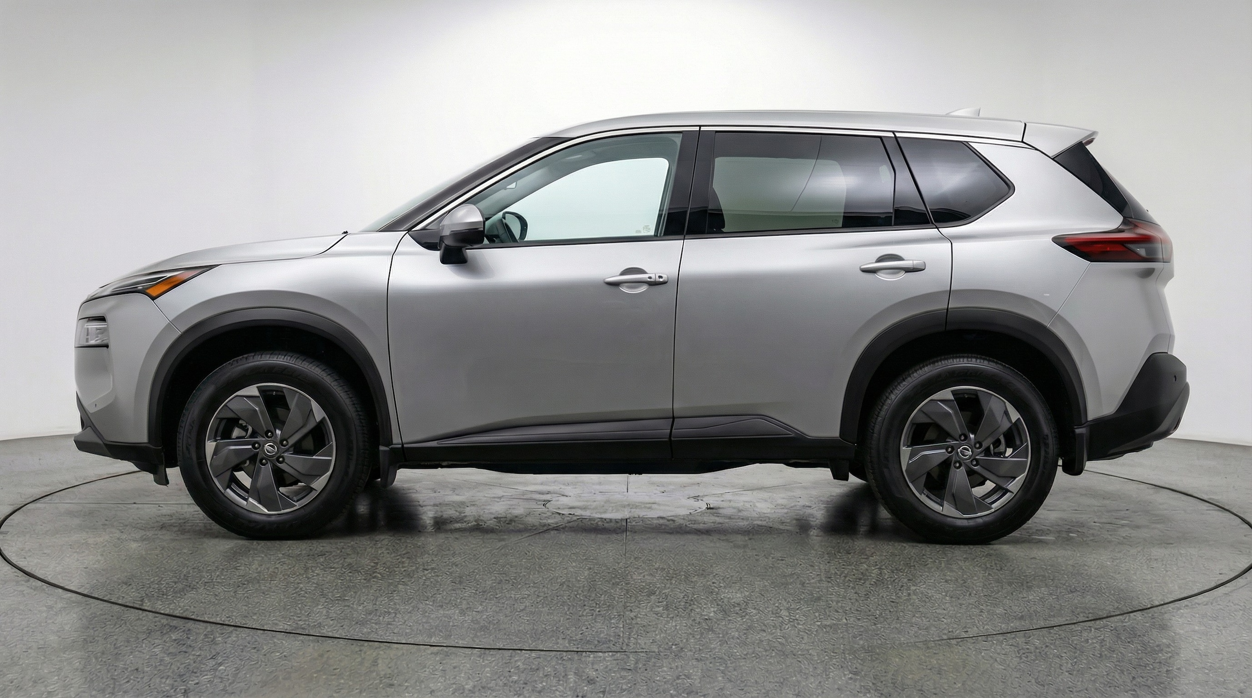 Thumbnail: 2025 Nissan Rogue - 4