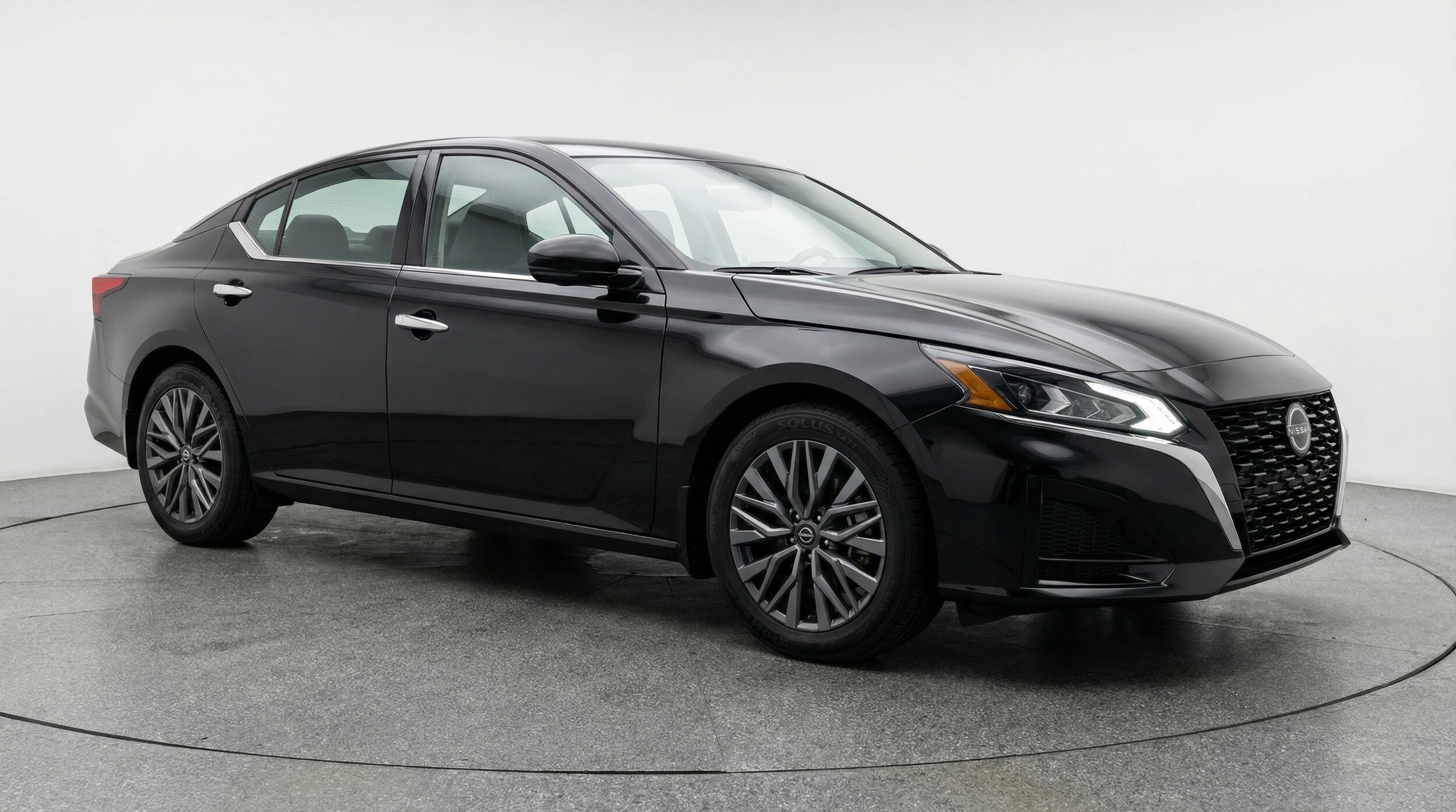 Thumbnail: 2025 Nissan Altima - 1