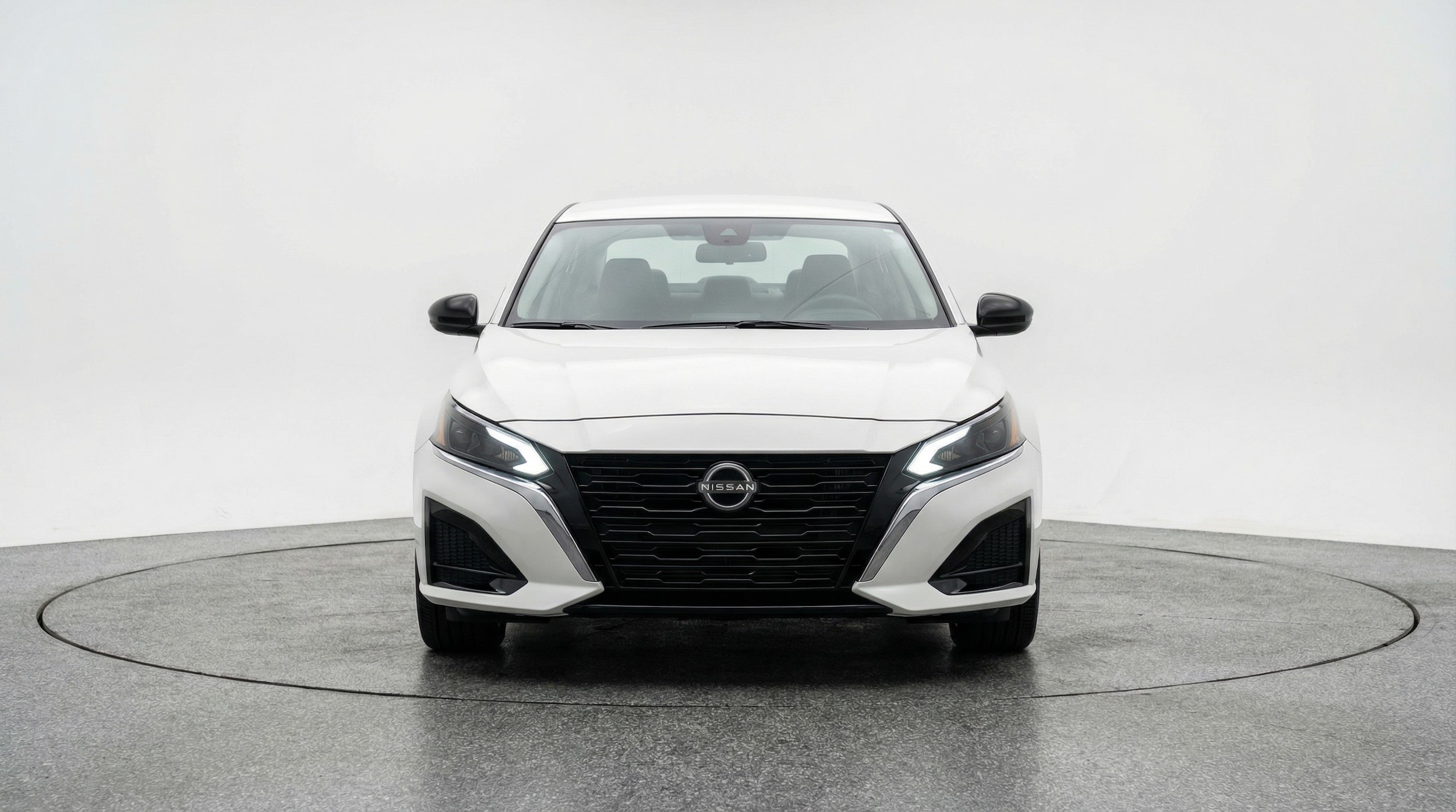 Thumbnail: 2025 Nissan Altima - 2