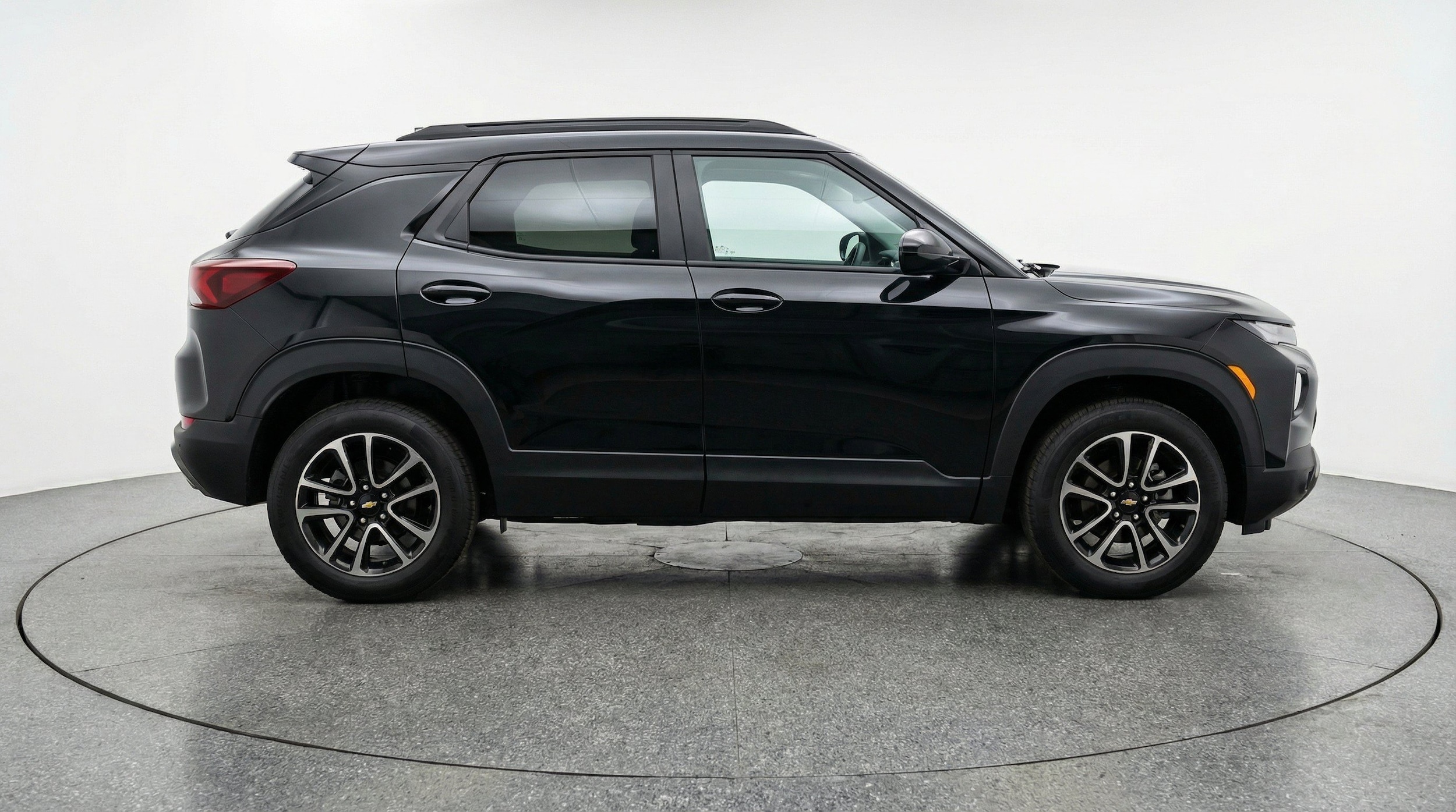 Thumbnail: 2025 Chevrolet TrailBlazer - 11