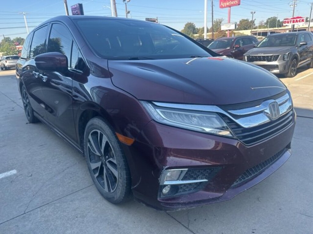 Used 2019 Honda Odyssey Elite Mini-Van