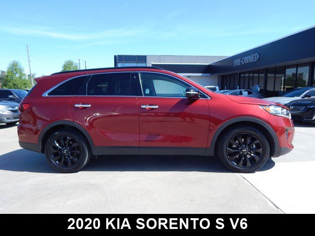 Used 2020 Kia Sorento S with VIN 5XYPG4A51LG673843 for sale in Tulsa, OK