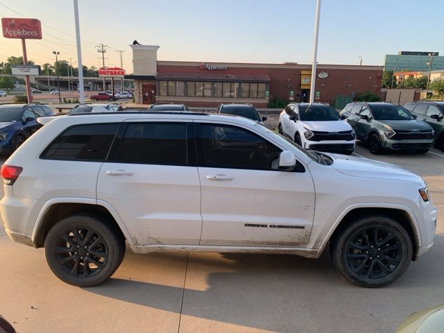 Used 2020 Jeep Grand Cherokee Altitude with VIN 1C4RJFAG0LC161891 for sale in Tulsa, OK